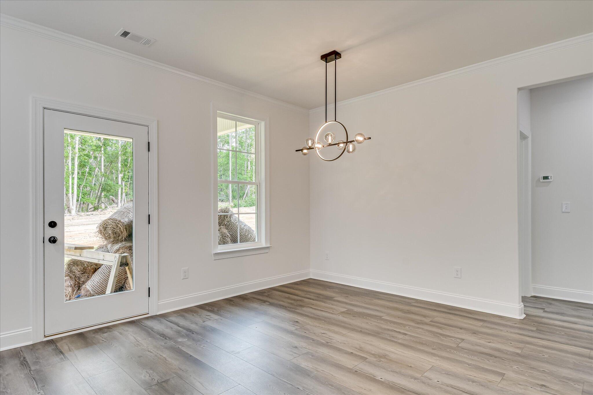 109 Dogwood Trail