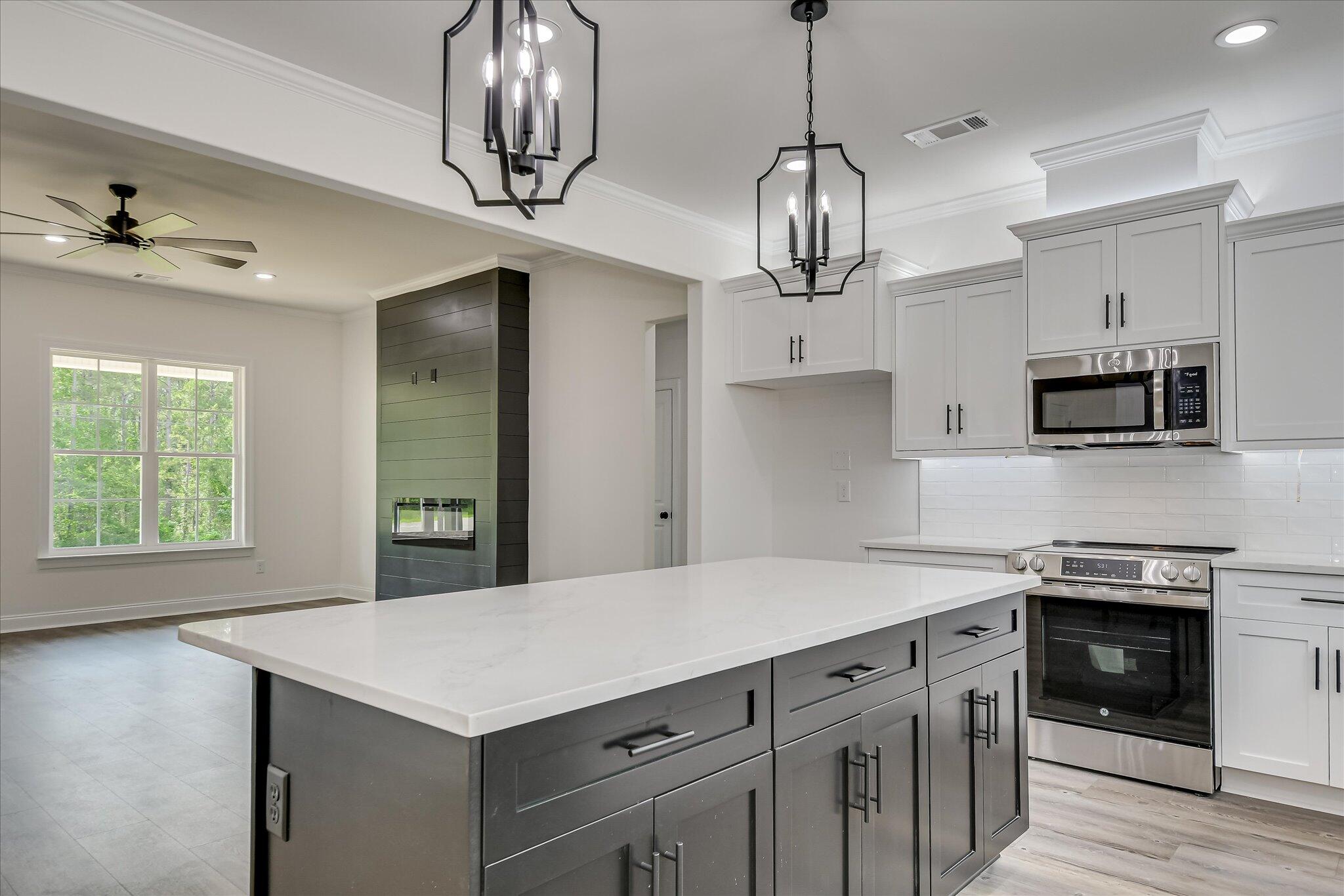 109 Dogwood Trail