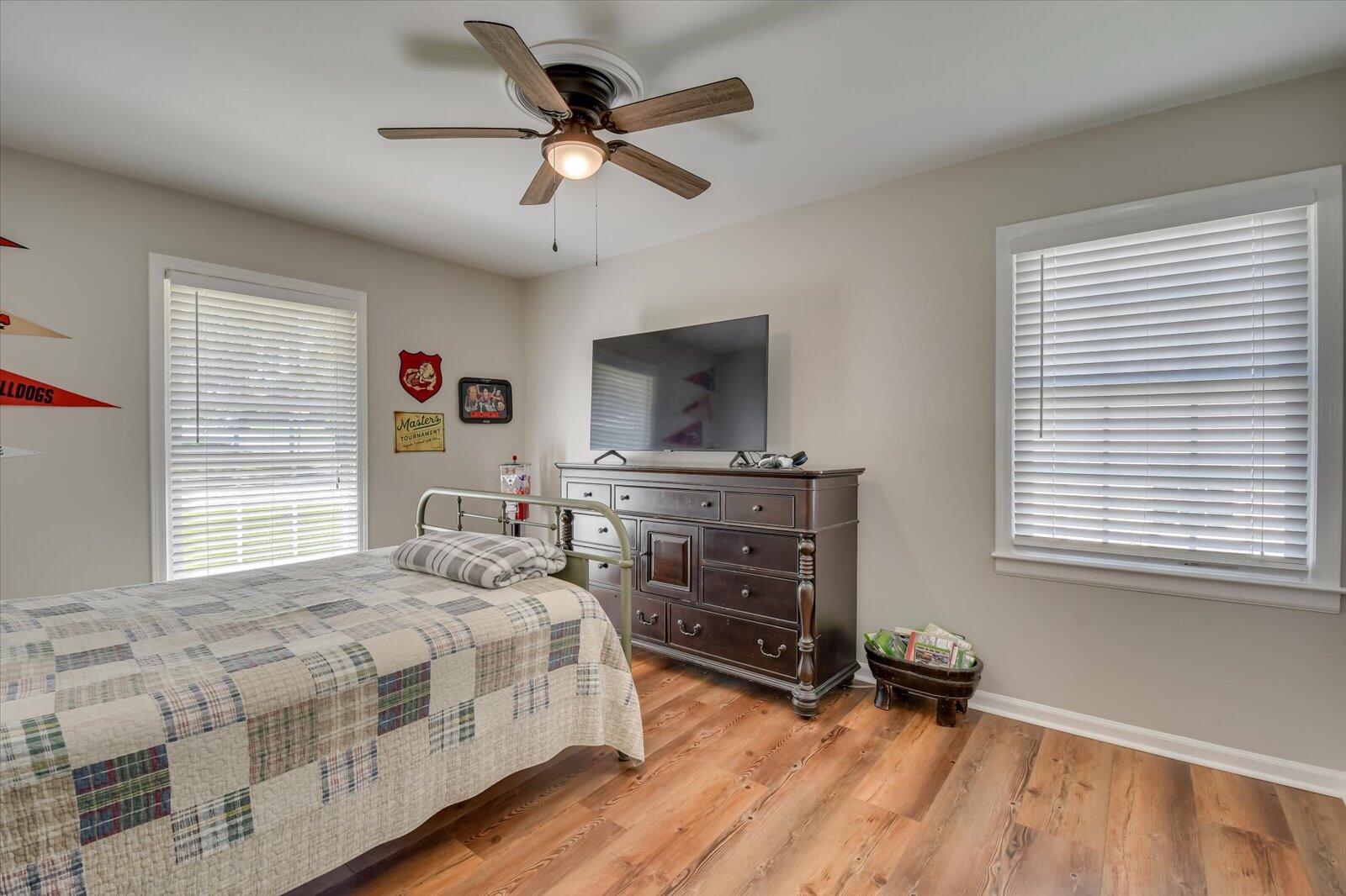 221 Thread Needle Road