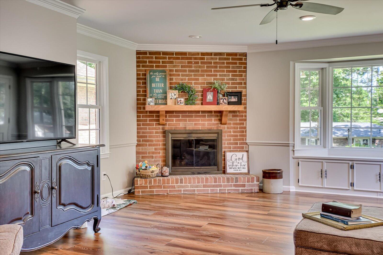 221 Thread Needle Road