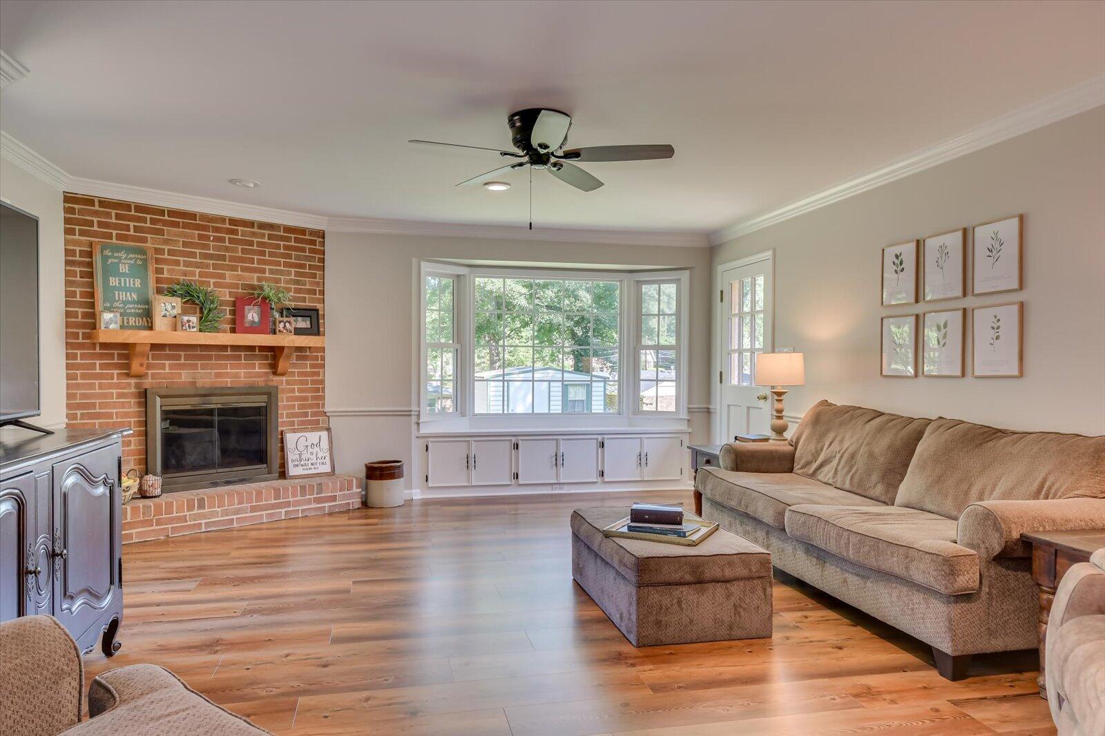 221 Thread Needle Road