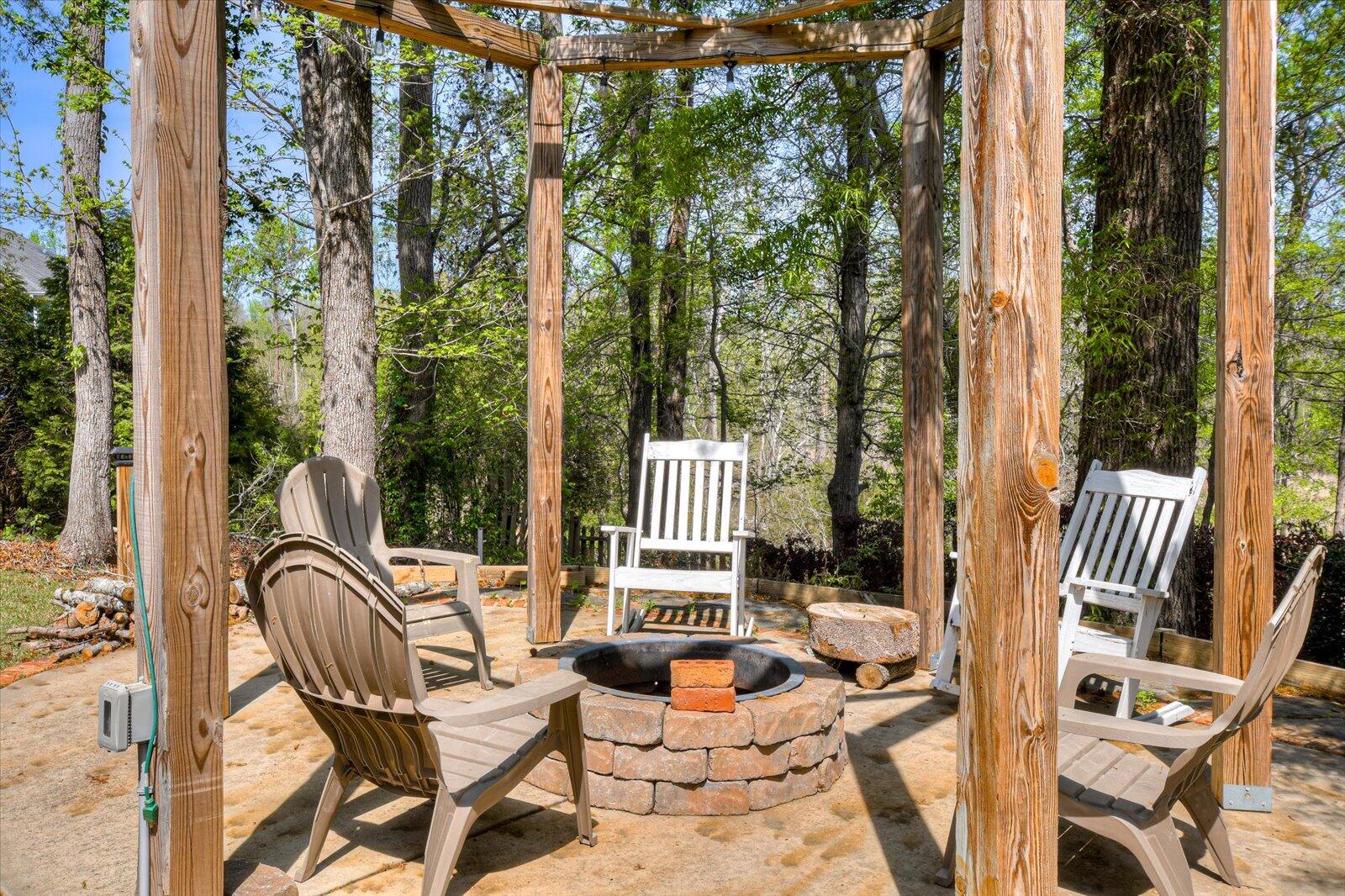 4002 Backwater Court