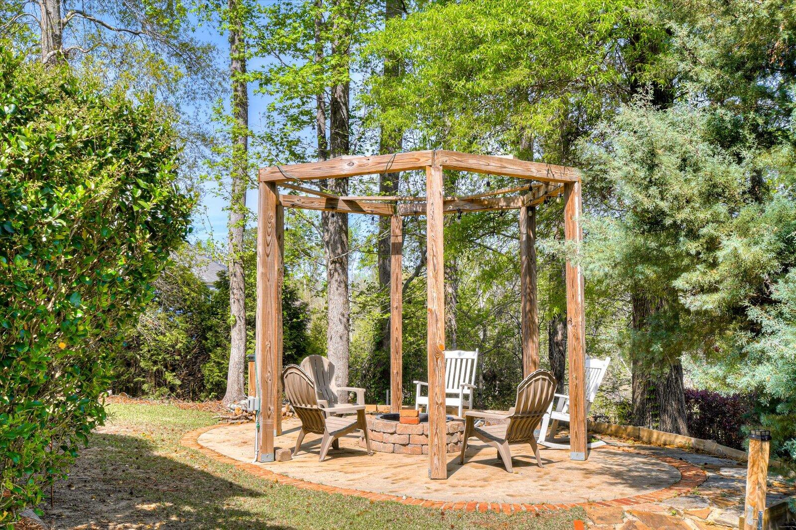 4002 Backwater Court