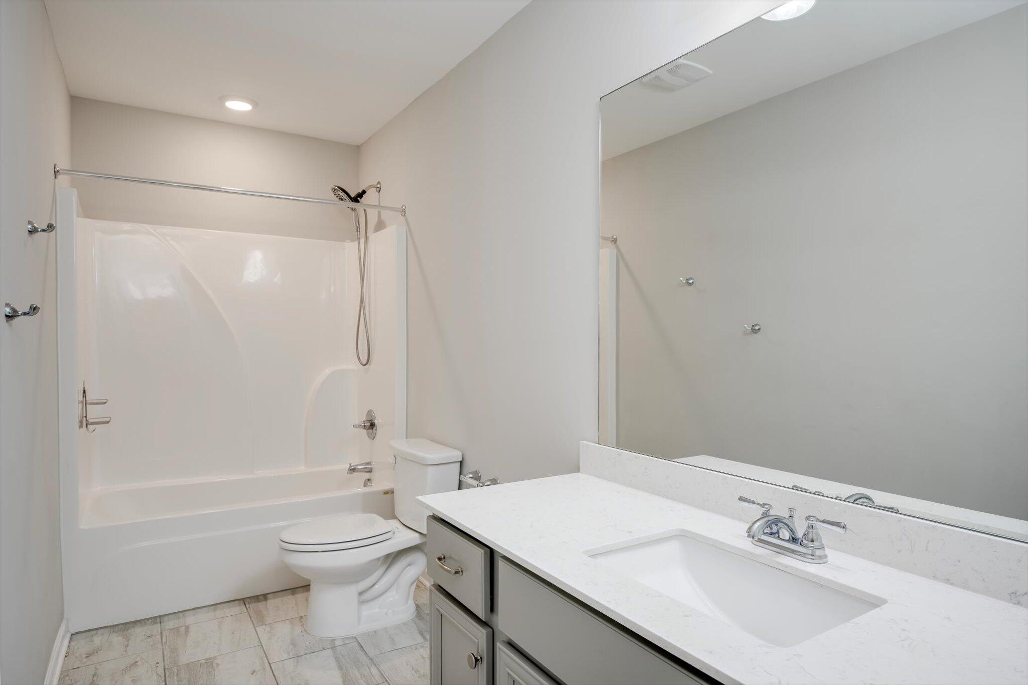 215 Palisades Ridge