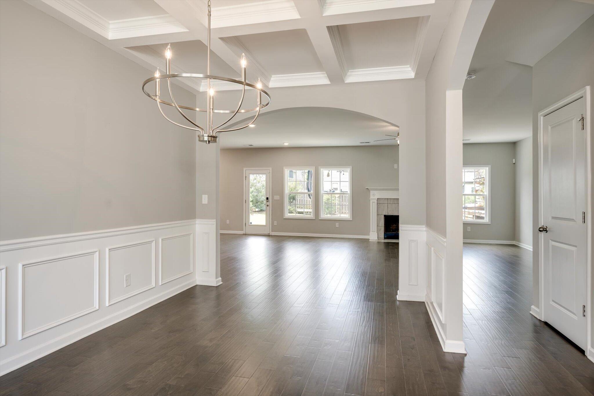 215 Palisades Ridge