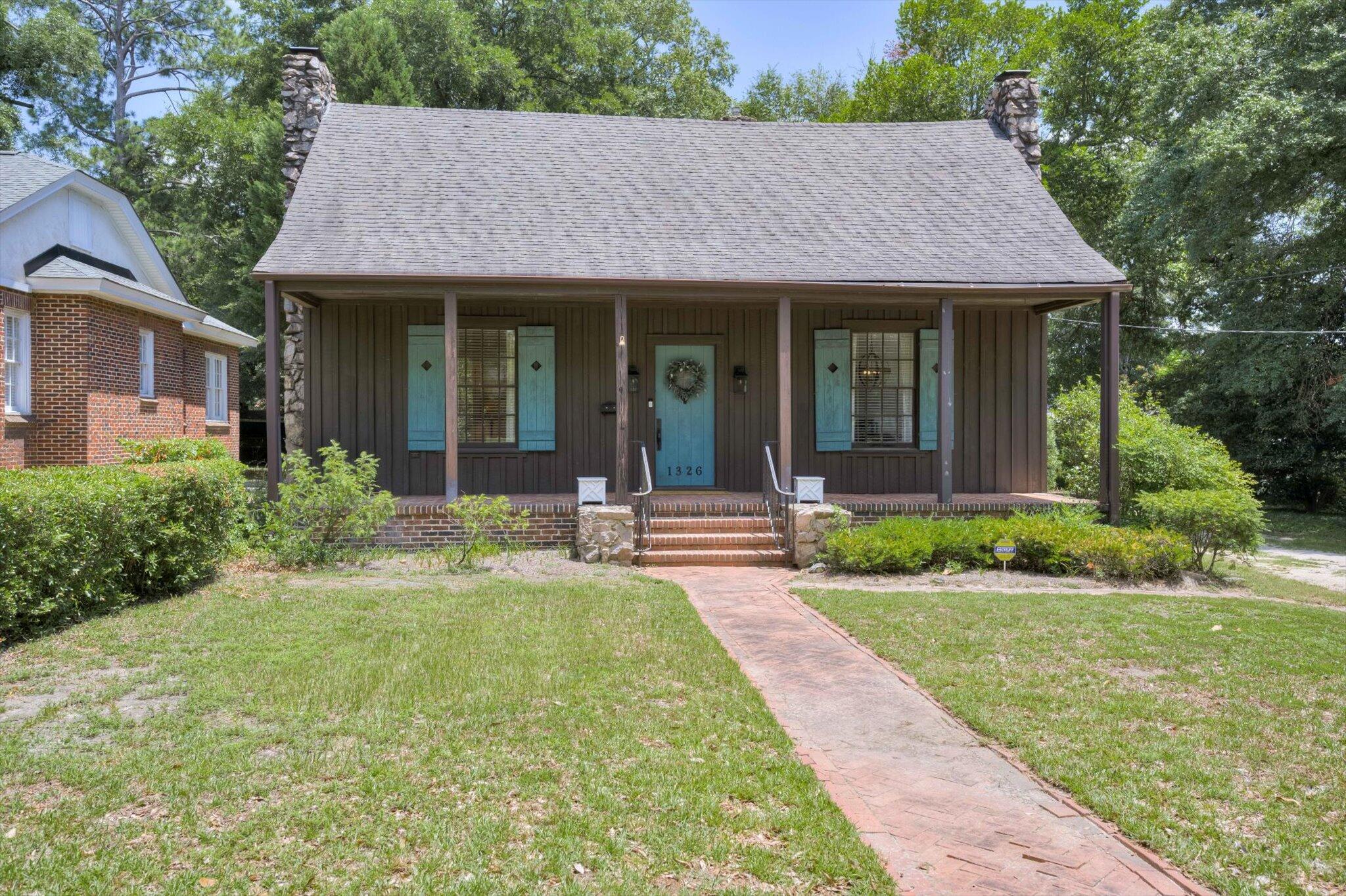 1326 Highland Avenue