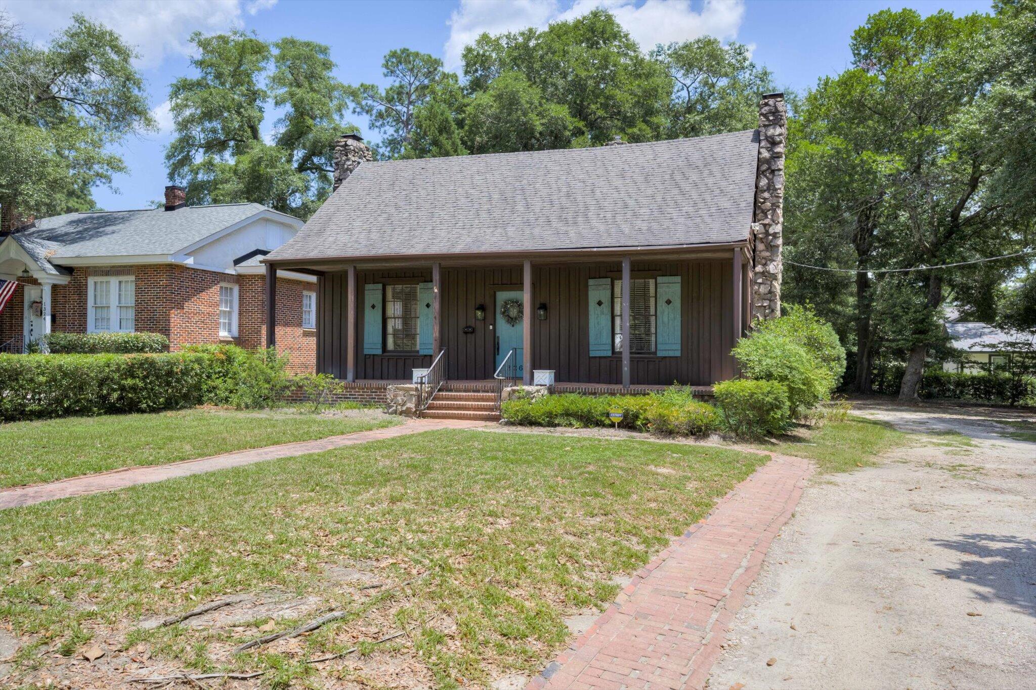 1326 Highland Avenue