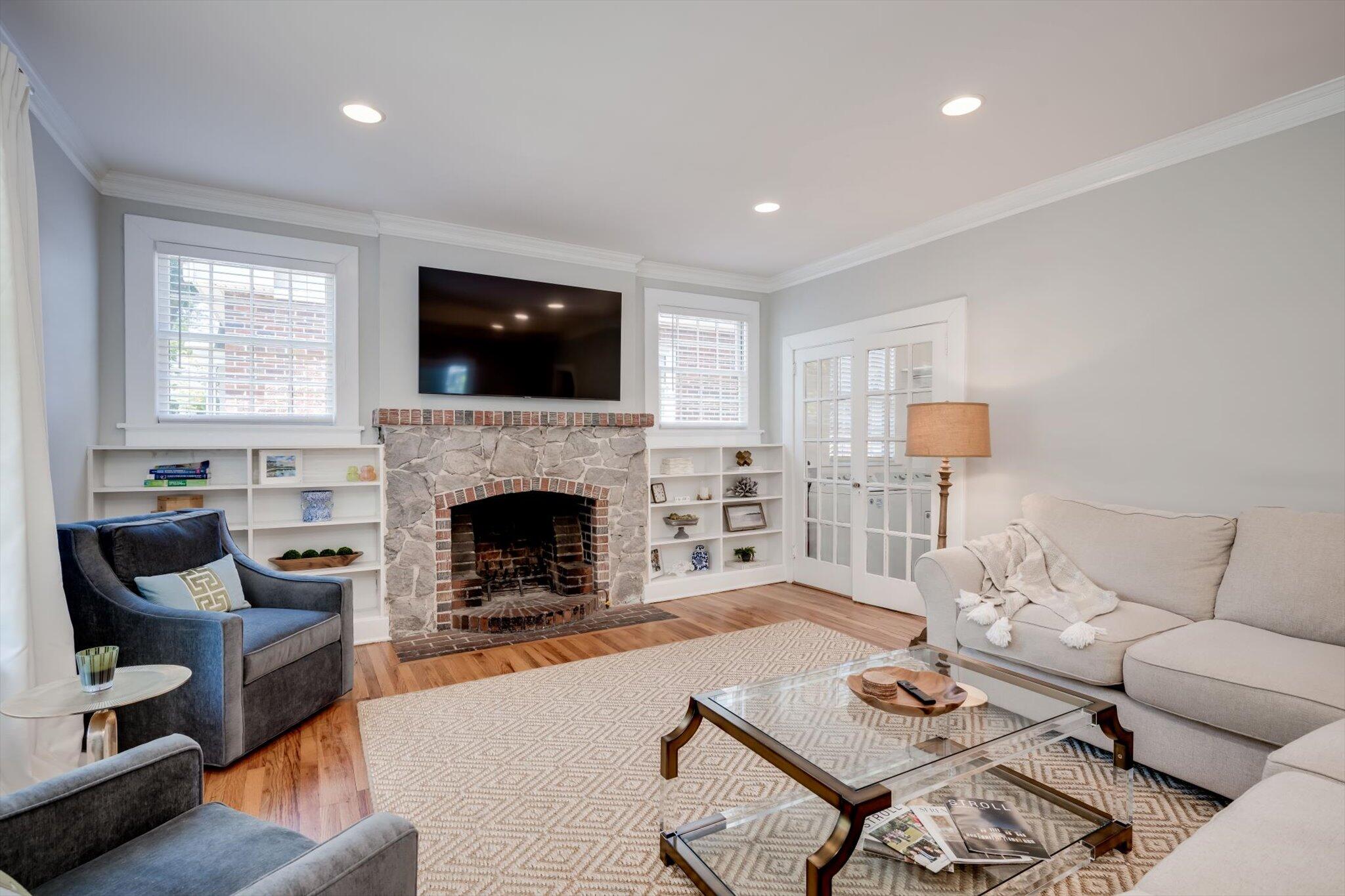 1326 Highland Avenue
