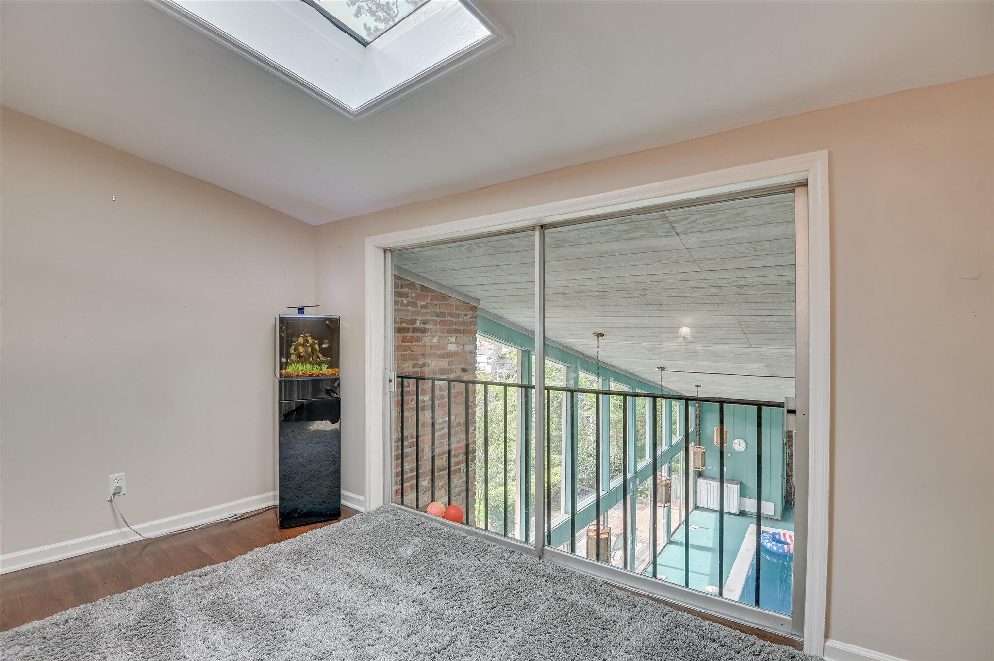 3043 Lake Forest Drive