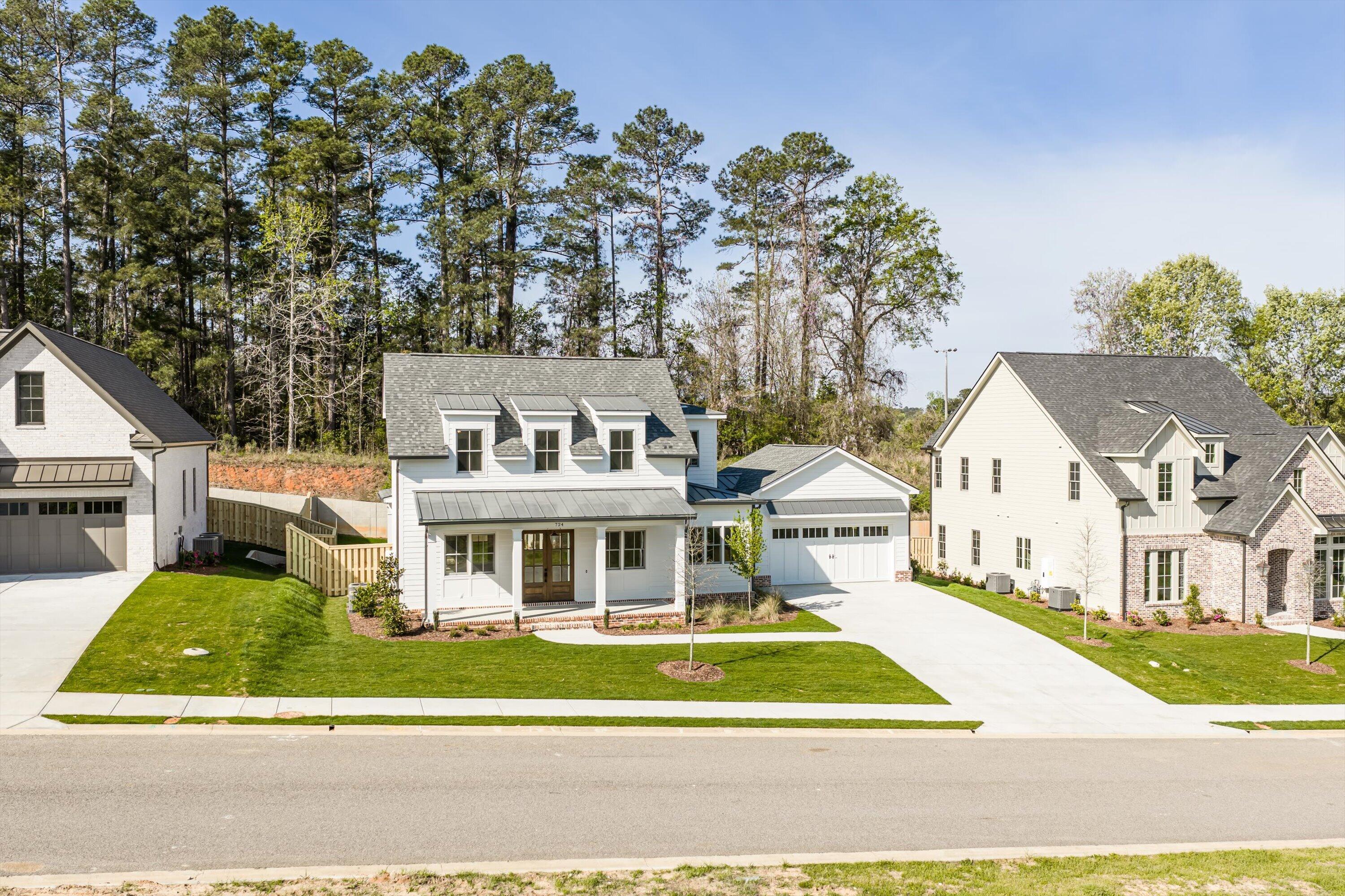 724 Campana Drive