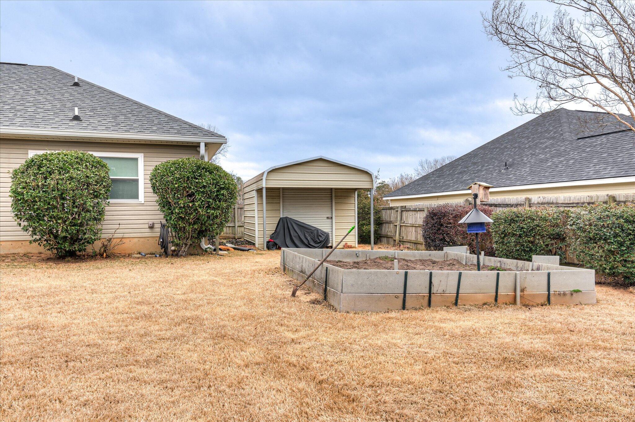 910 Sawbuck Way