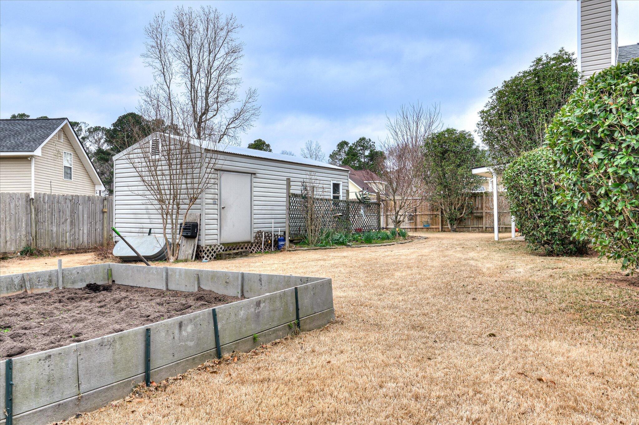 910 Sawbuck Way