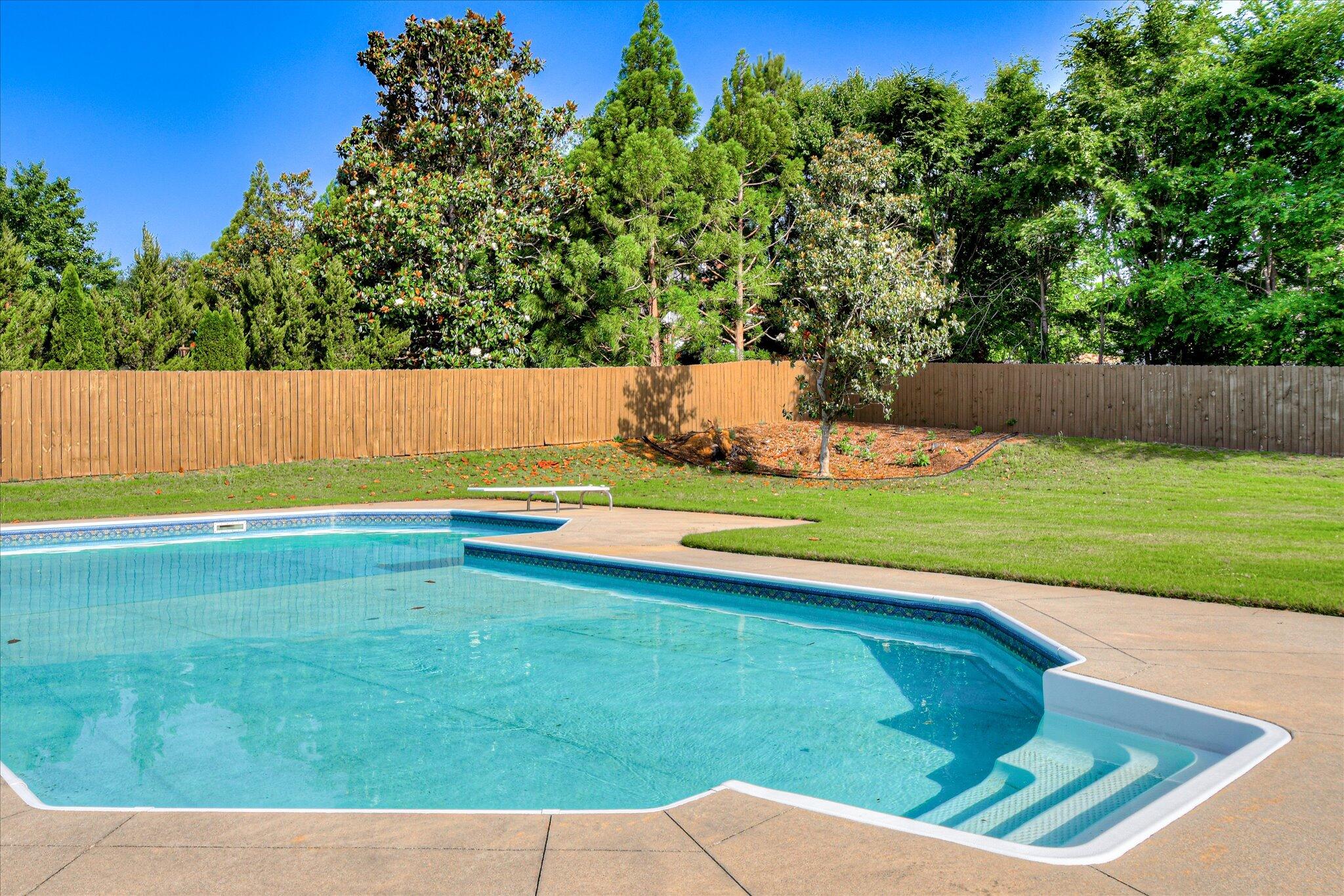 1459 Knob Hill Circle