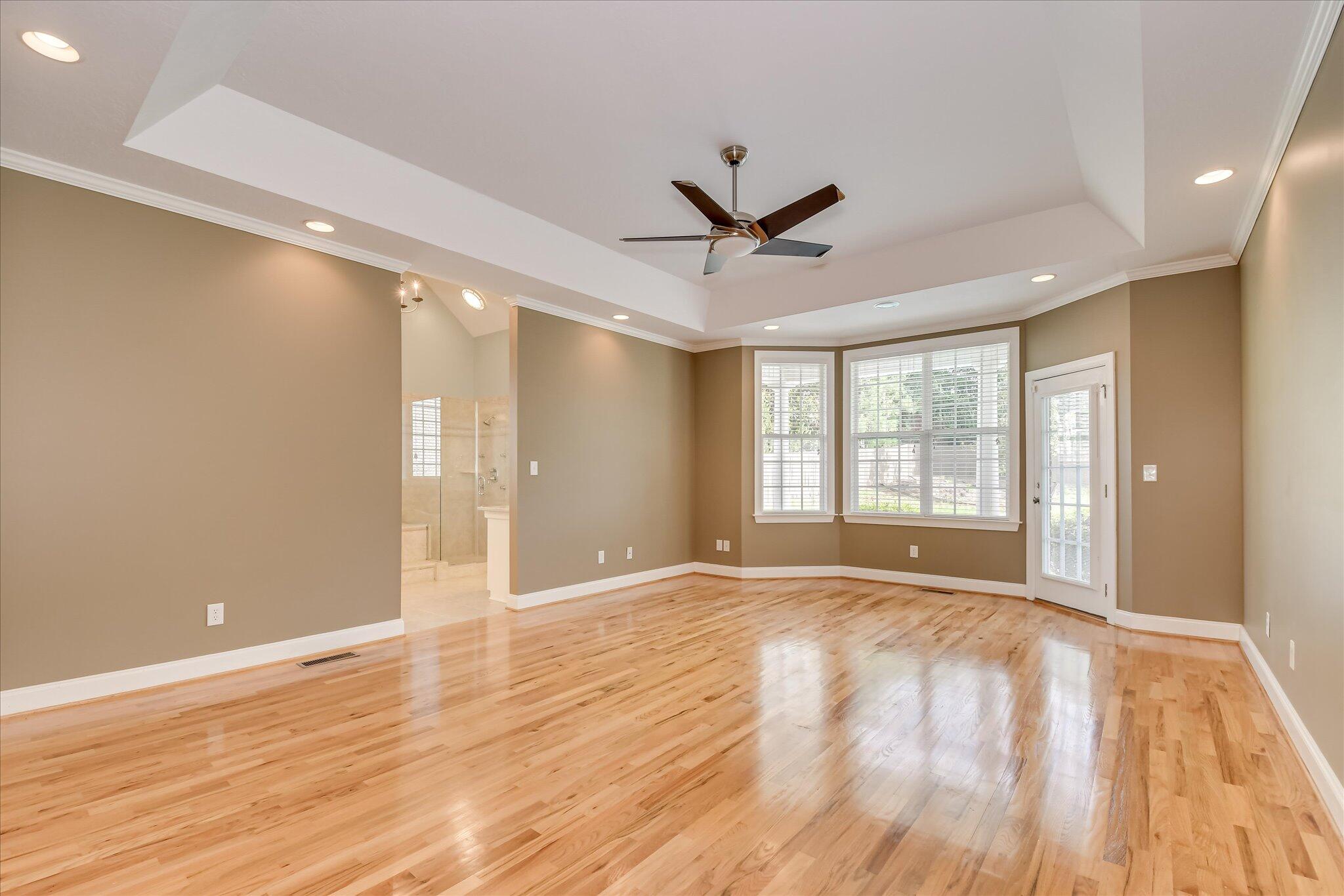 1459 Knob Hill Circle
