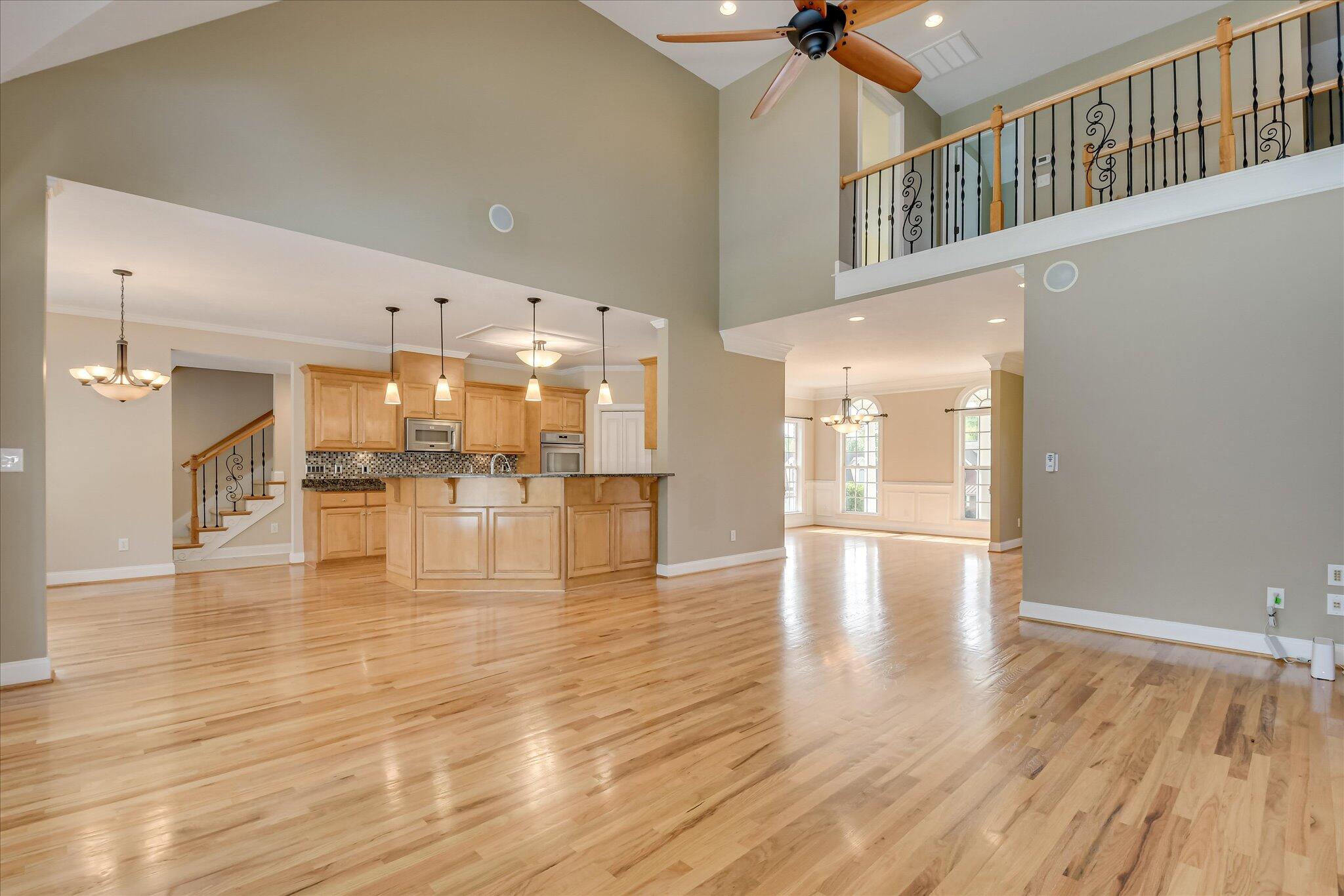 1459 Knob Hill Circle