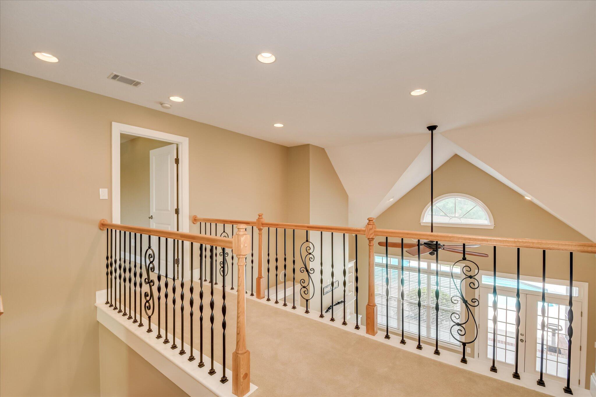 1459 Knob Hill Circle