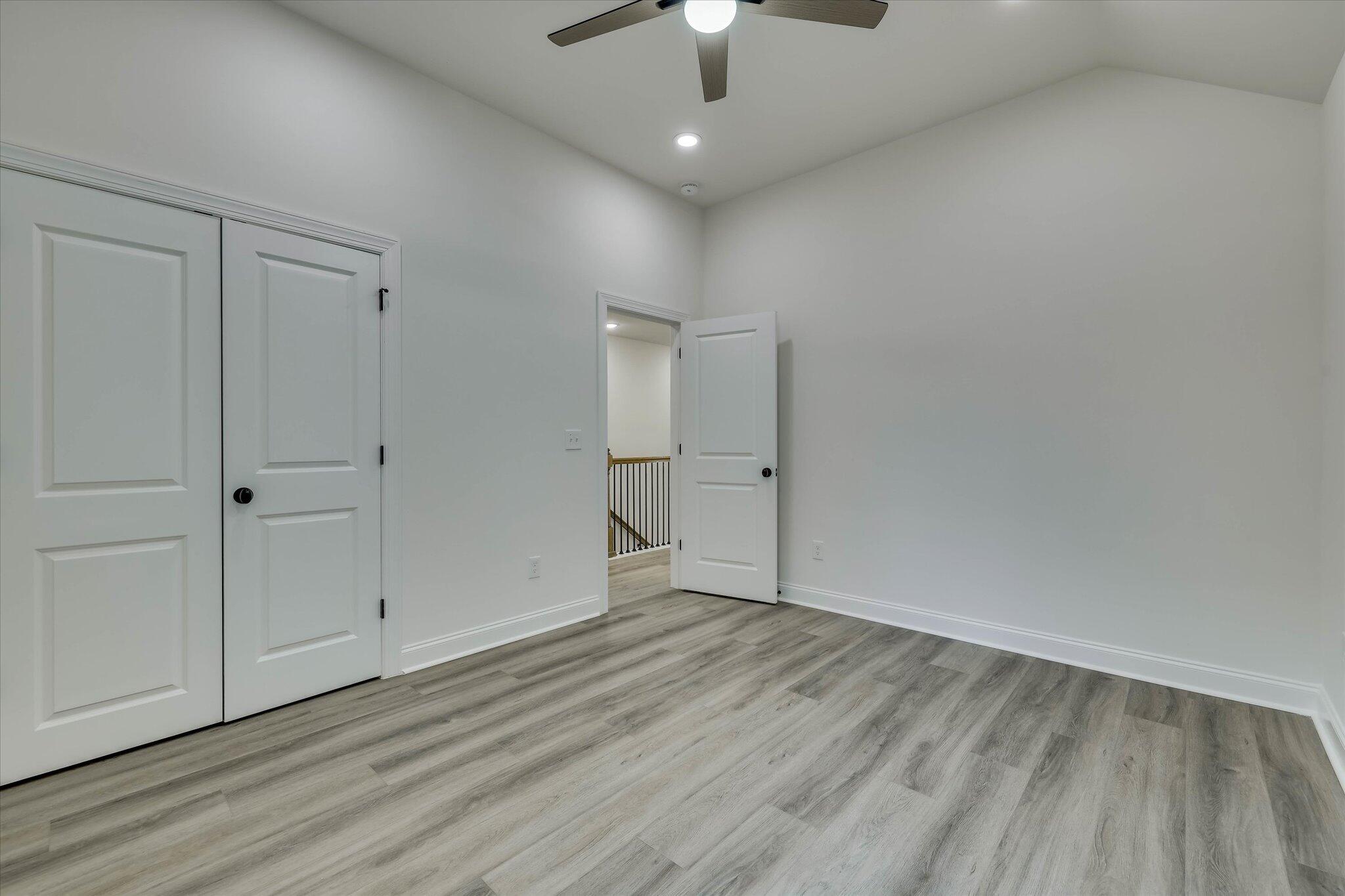 805 Leslie Court
