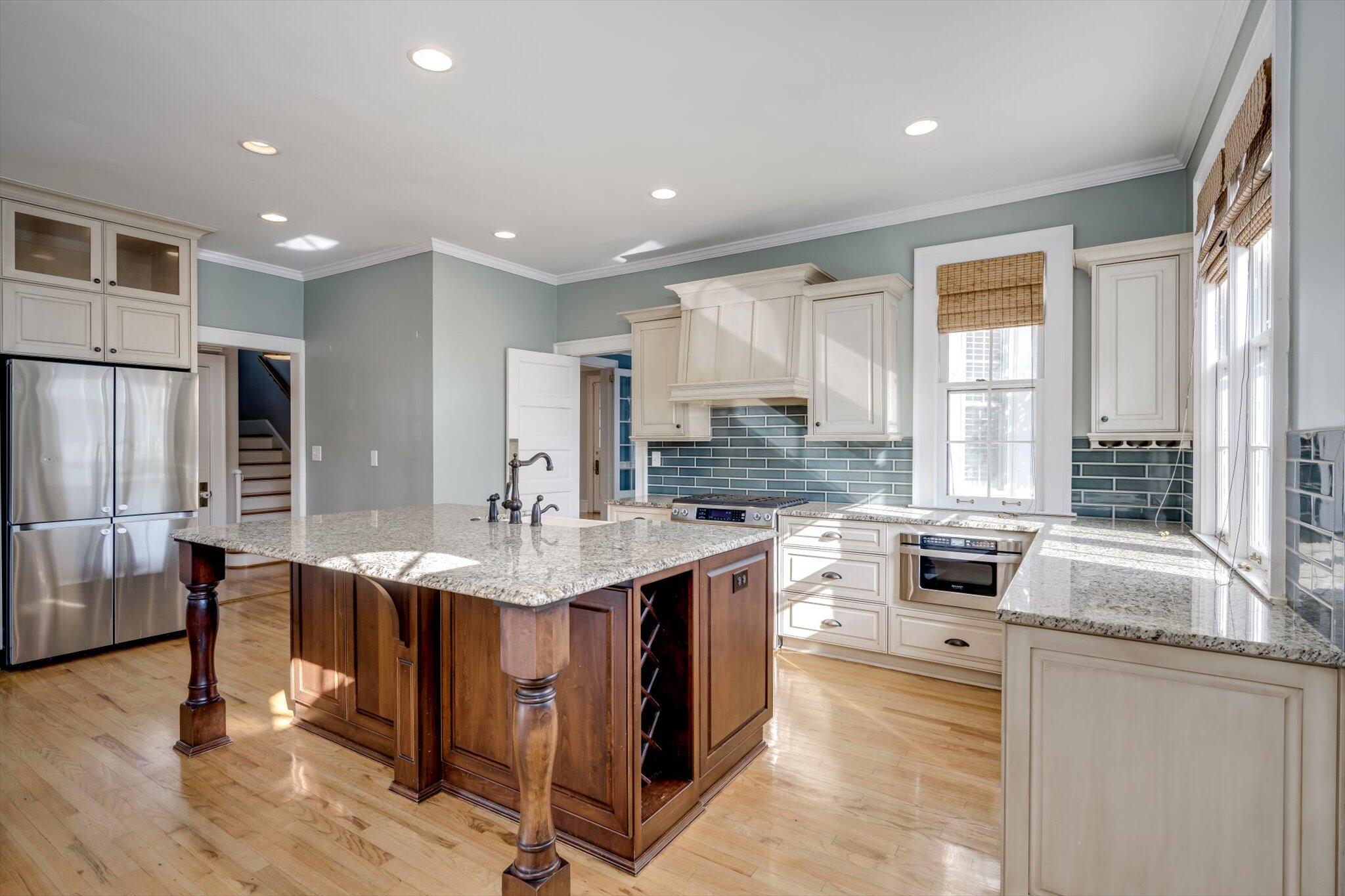 1117 Highland Avenue
