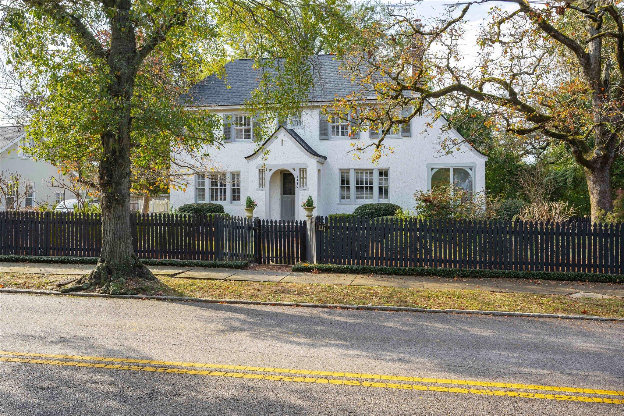 1117 Highland Avenue
