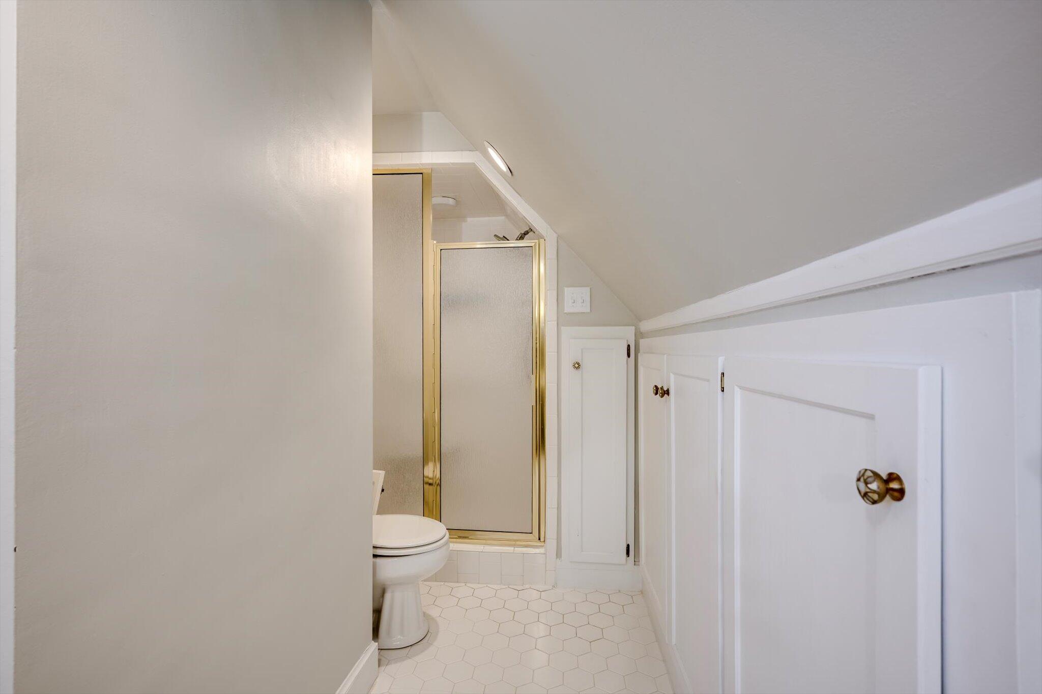 1117 Highland Avenue