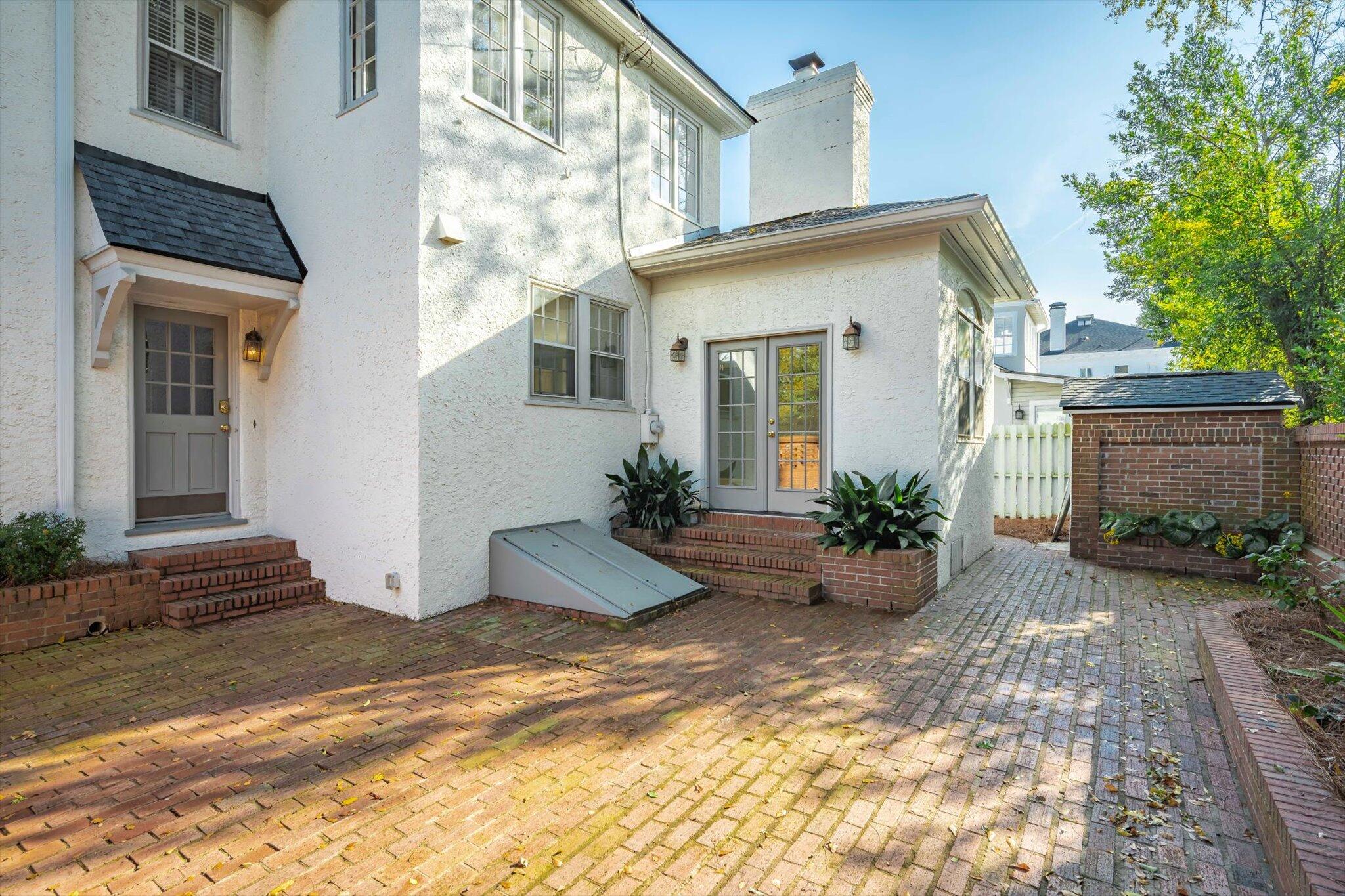 1117 Highland Avenue
