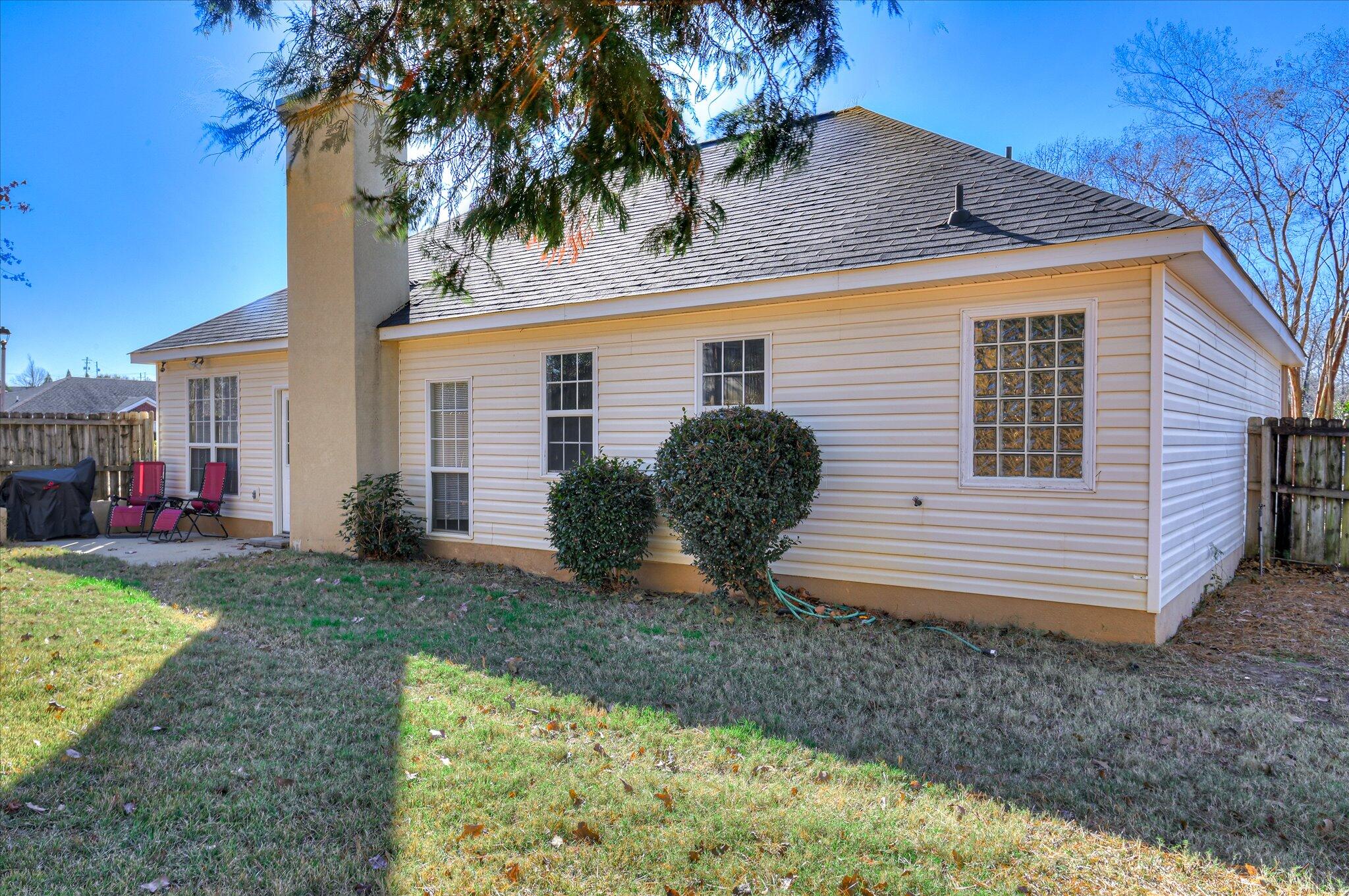1023 Jarrow Place