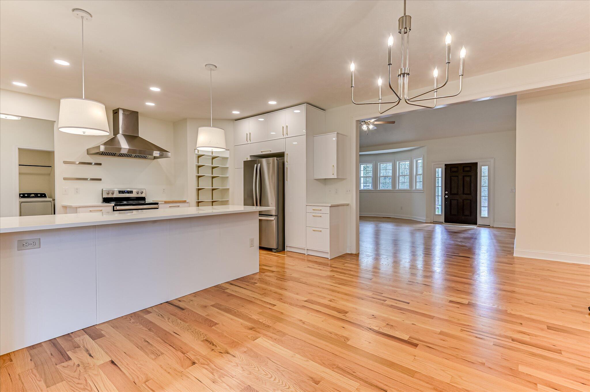 1223 Reid Road