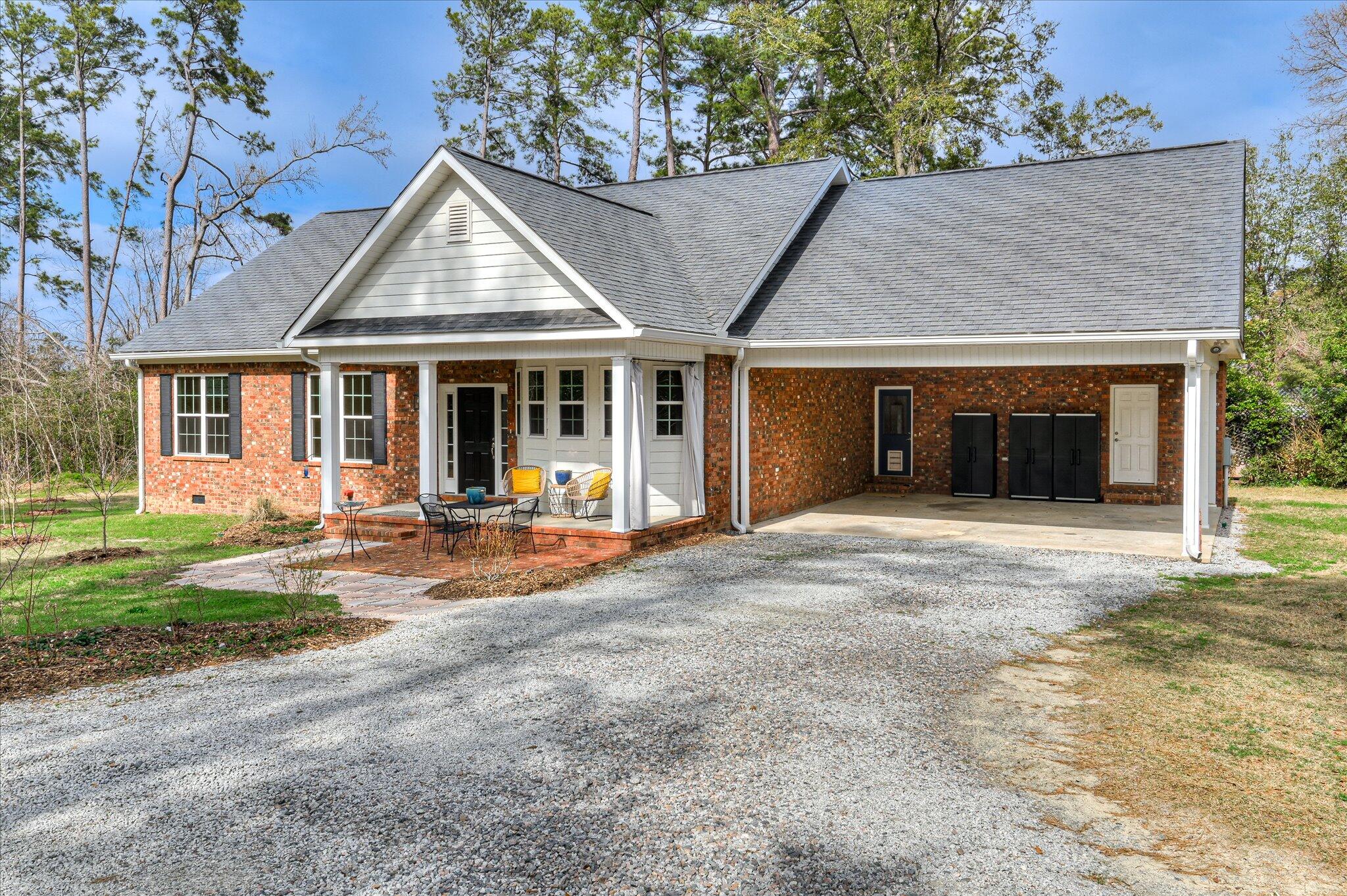 1223 Reid Road