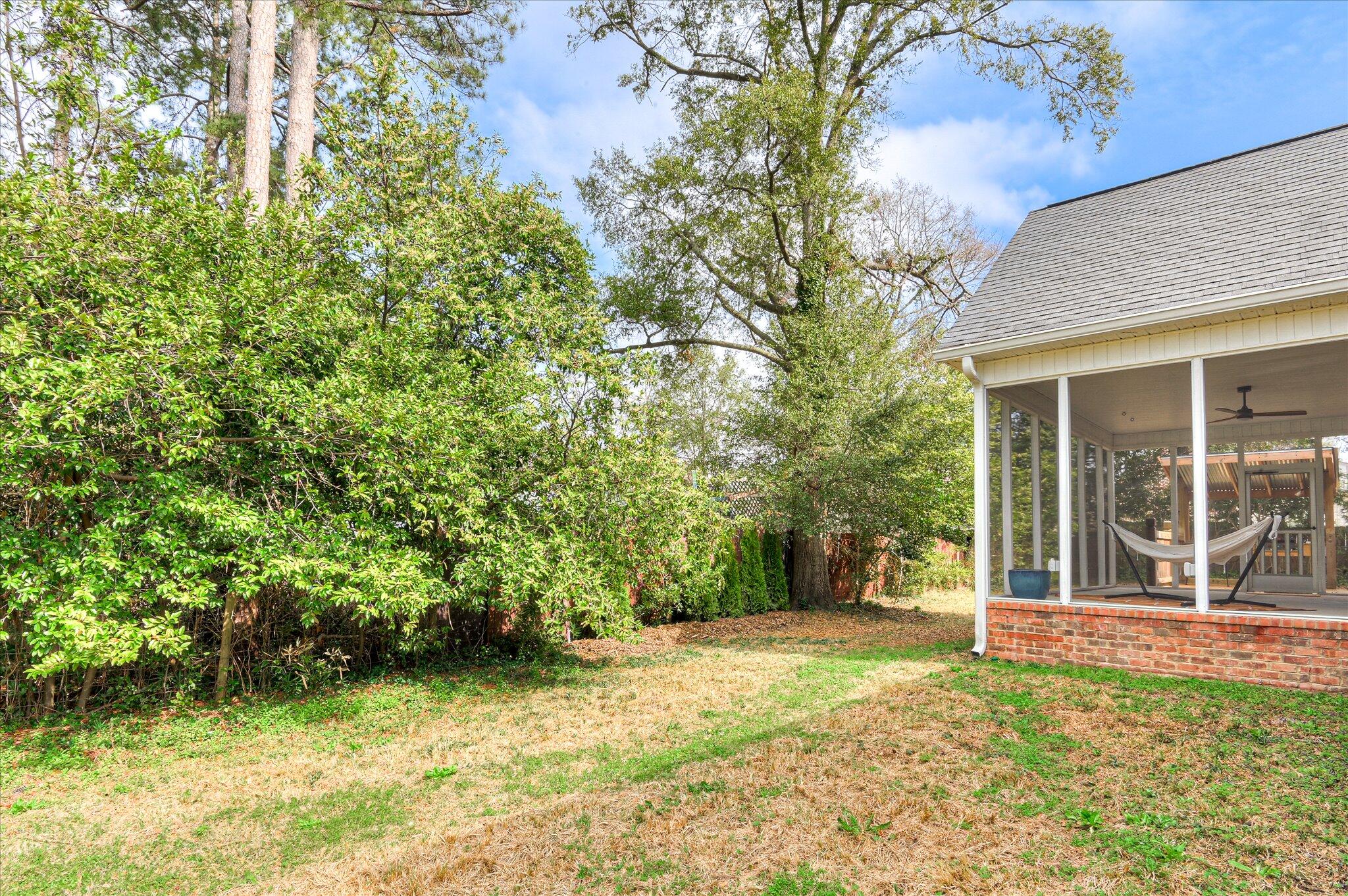 1223 Reid Road