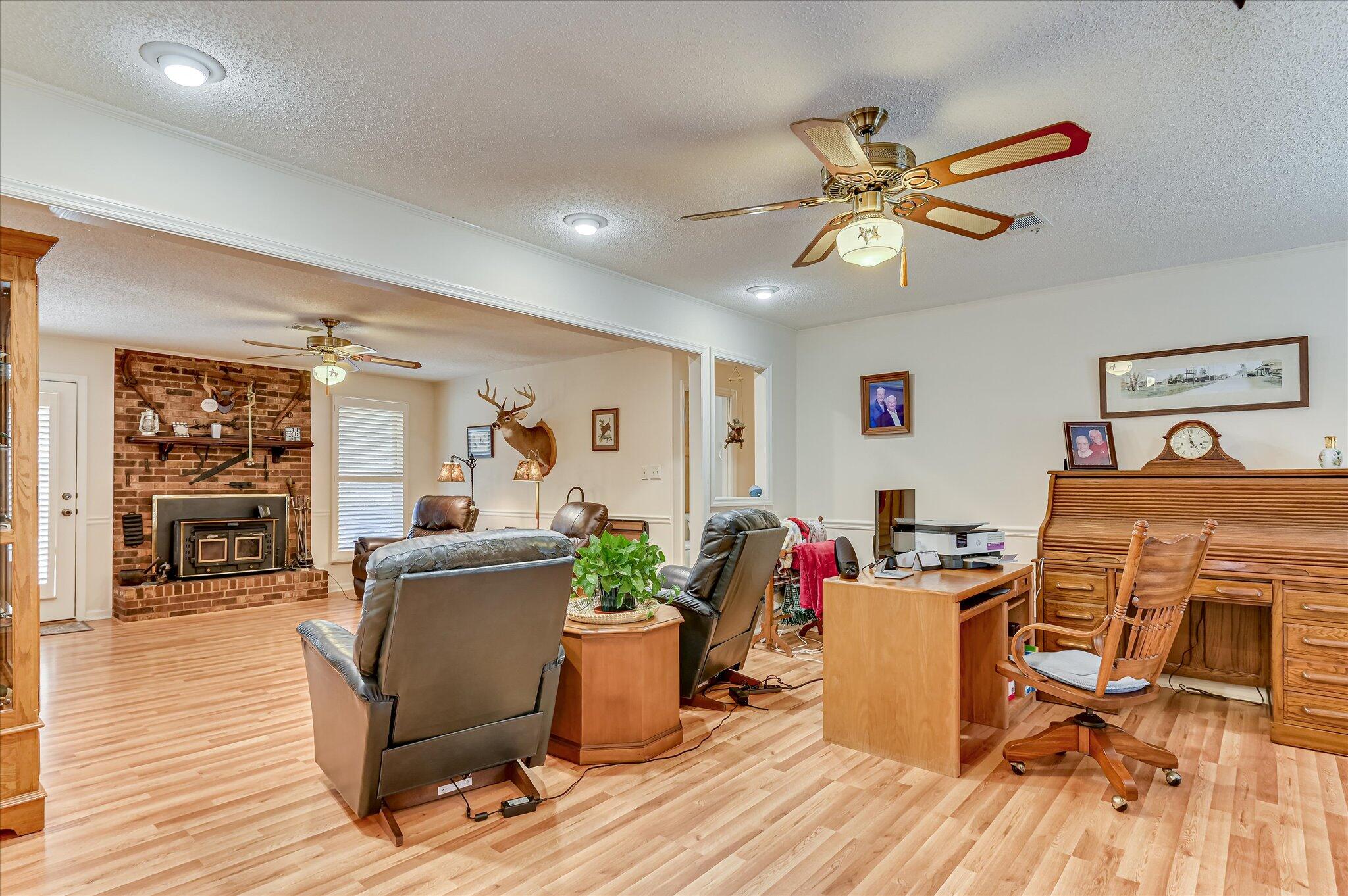 193 Creek View Circle