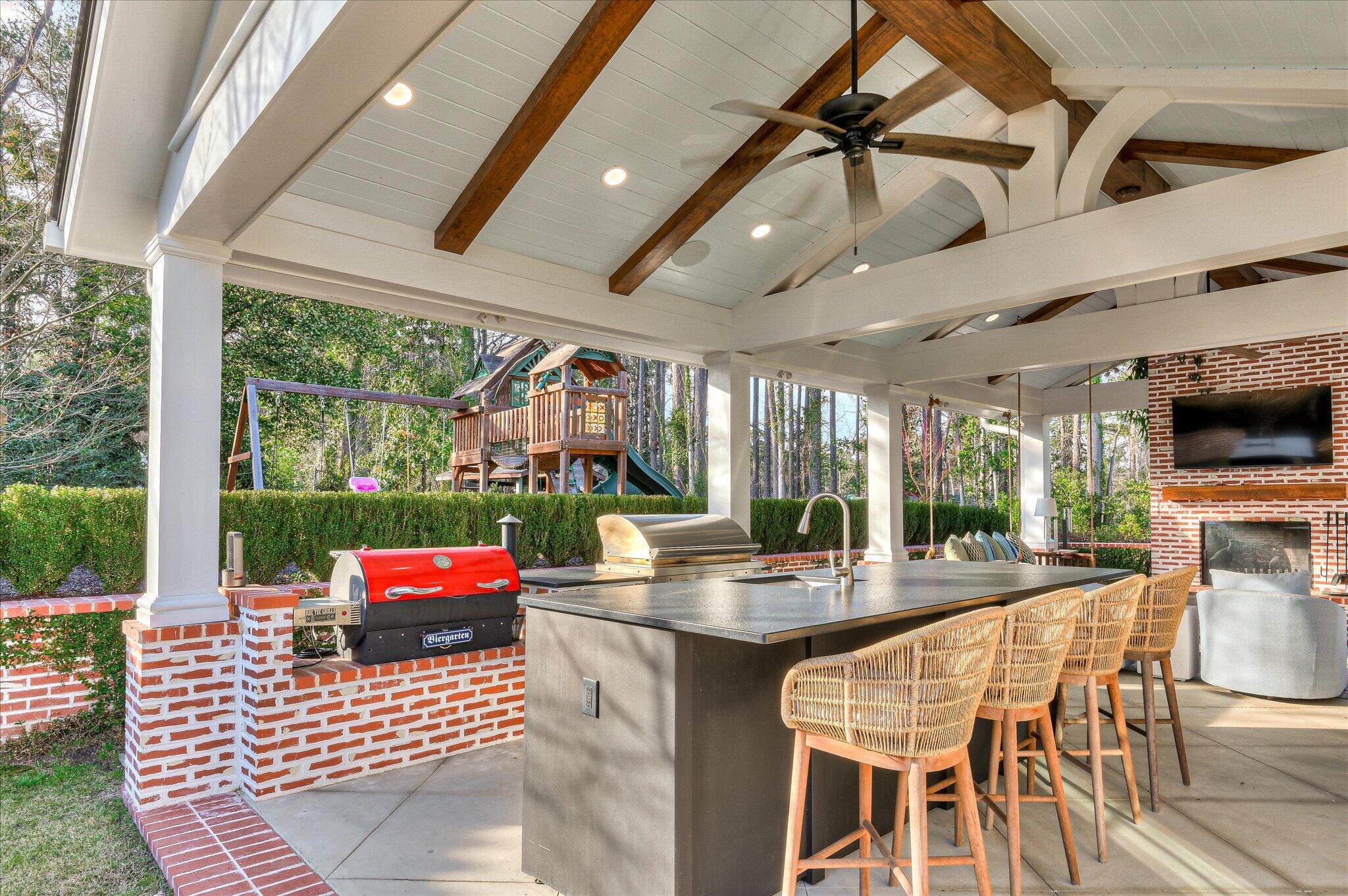 1 Summerville Lane