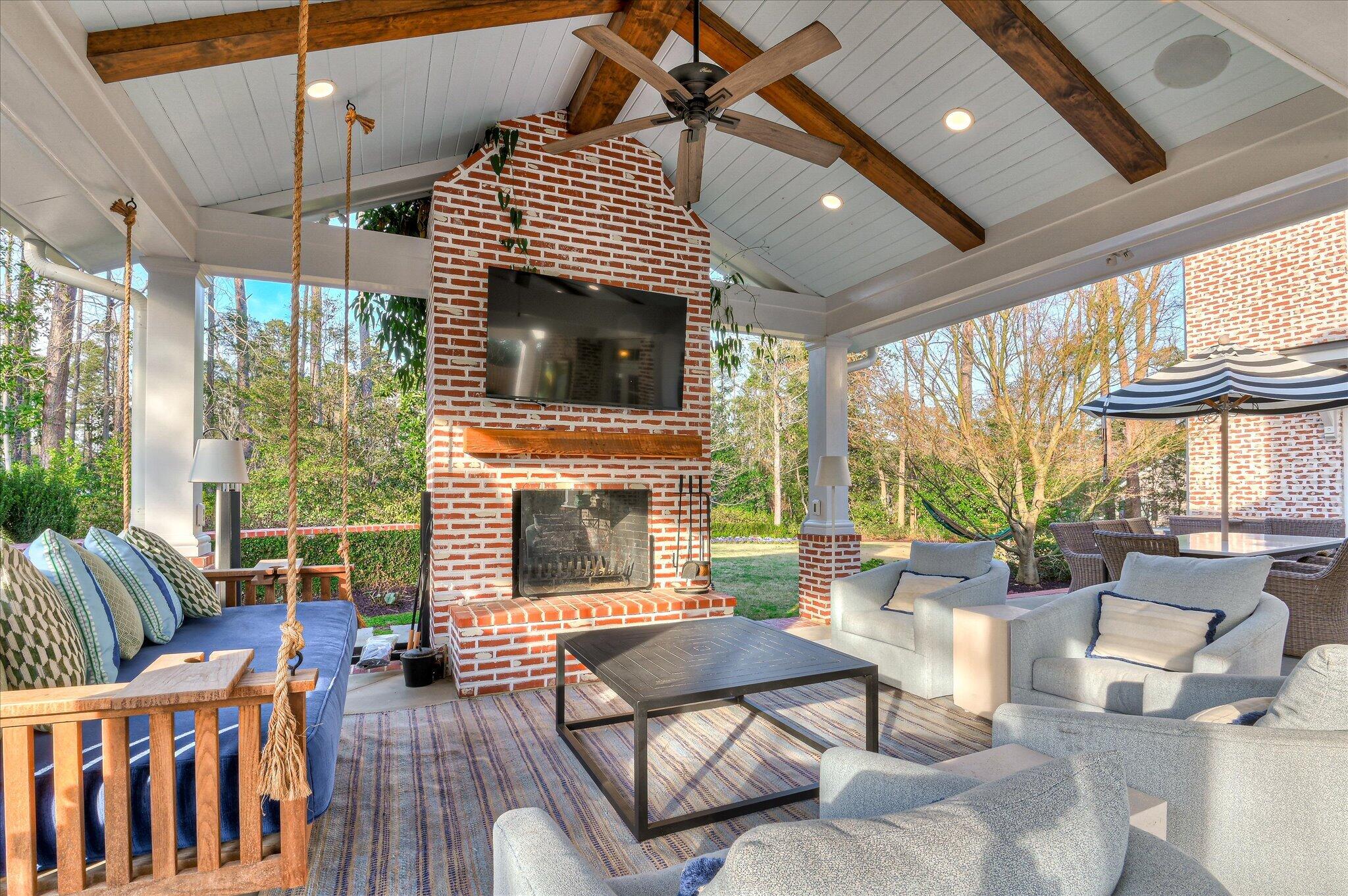 1 Summerville Lane