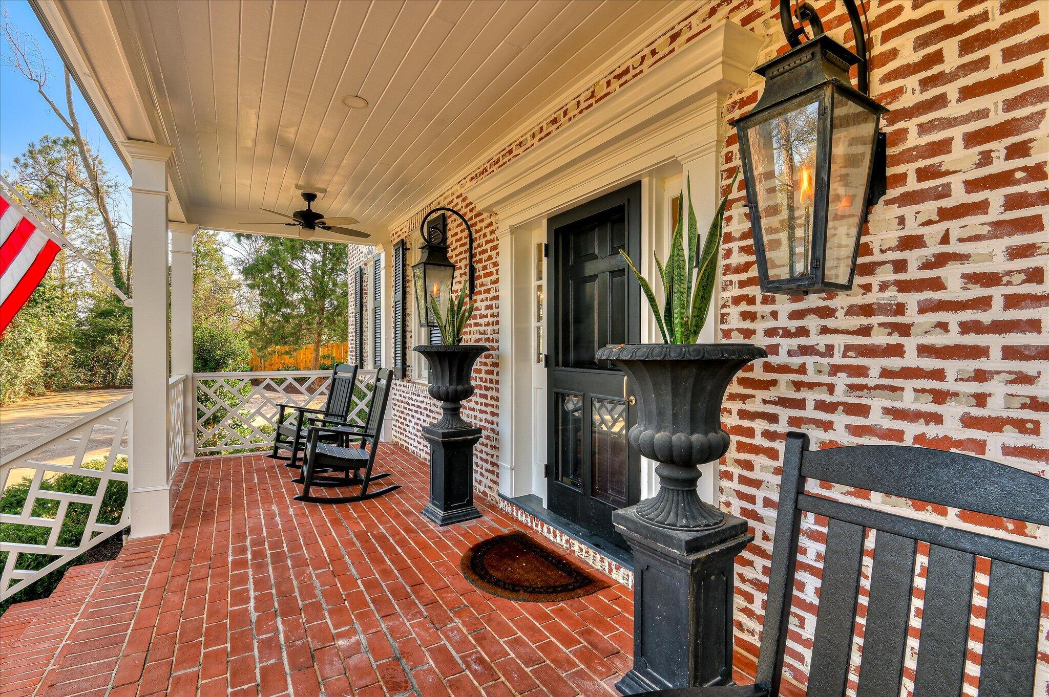1 Summerville Lane