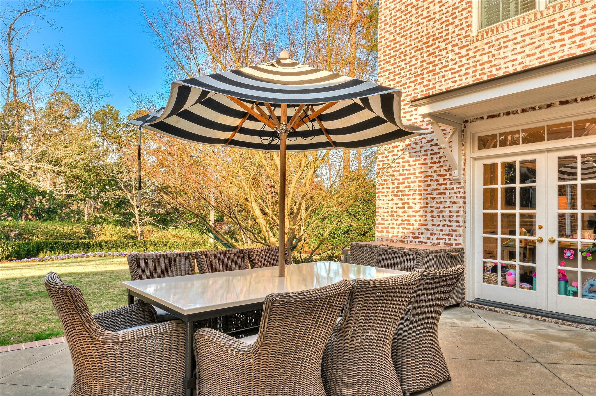 1 Summerville Lane