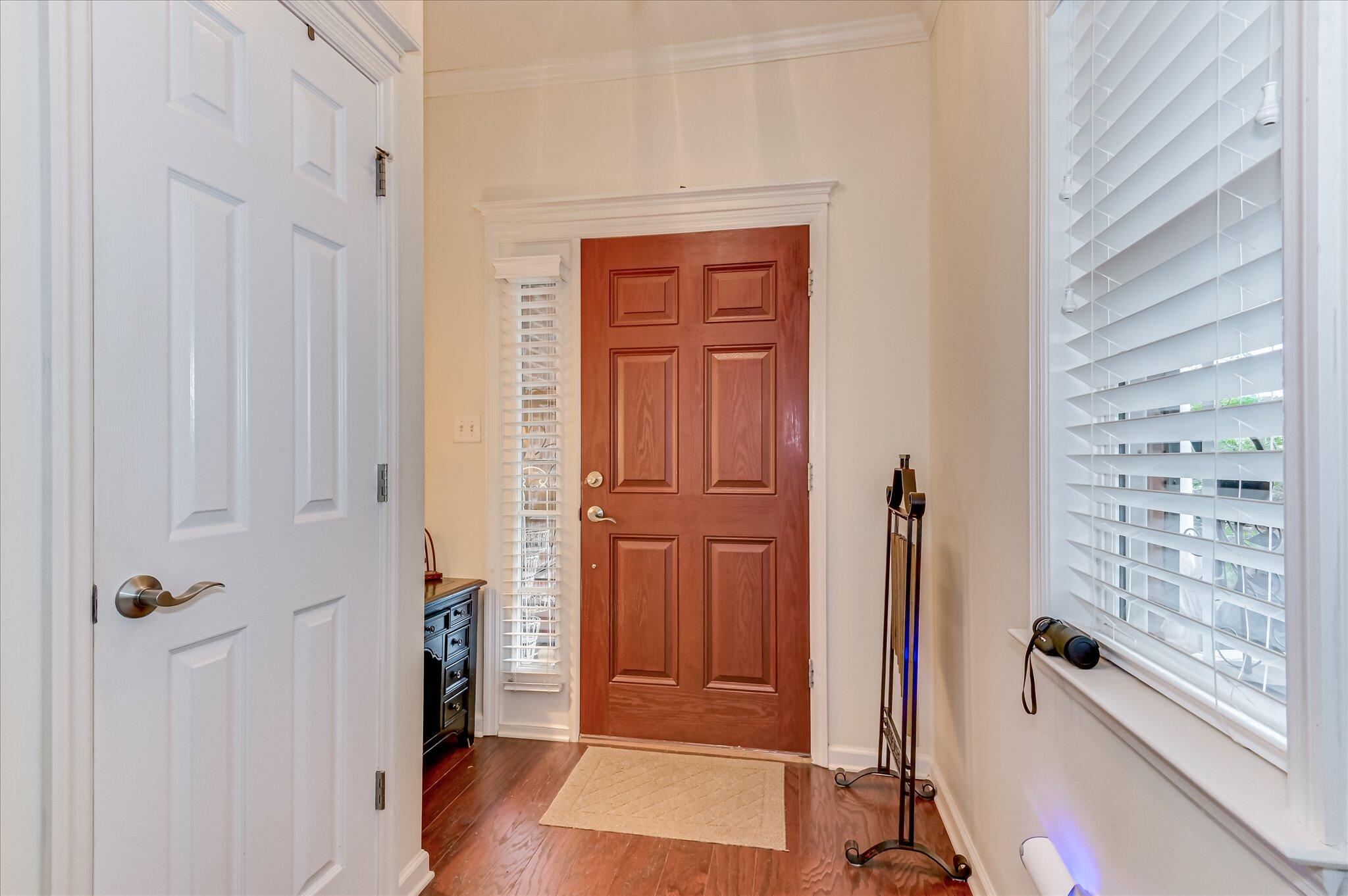 2502 Amberley Pass