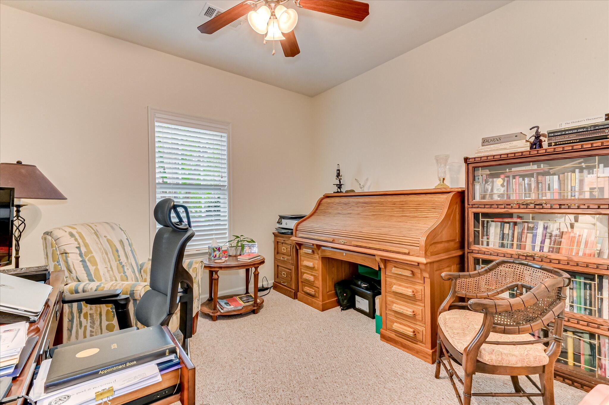 2502 Amberley Pass