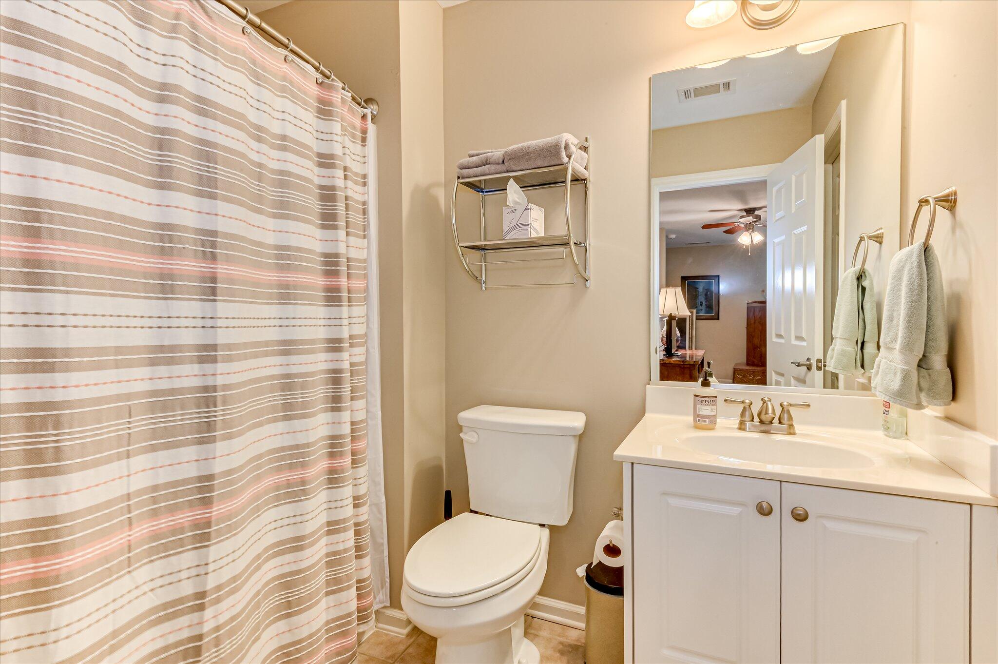 2502 Amberley Pass