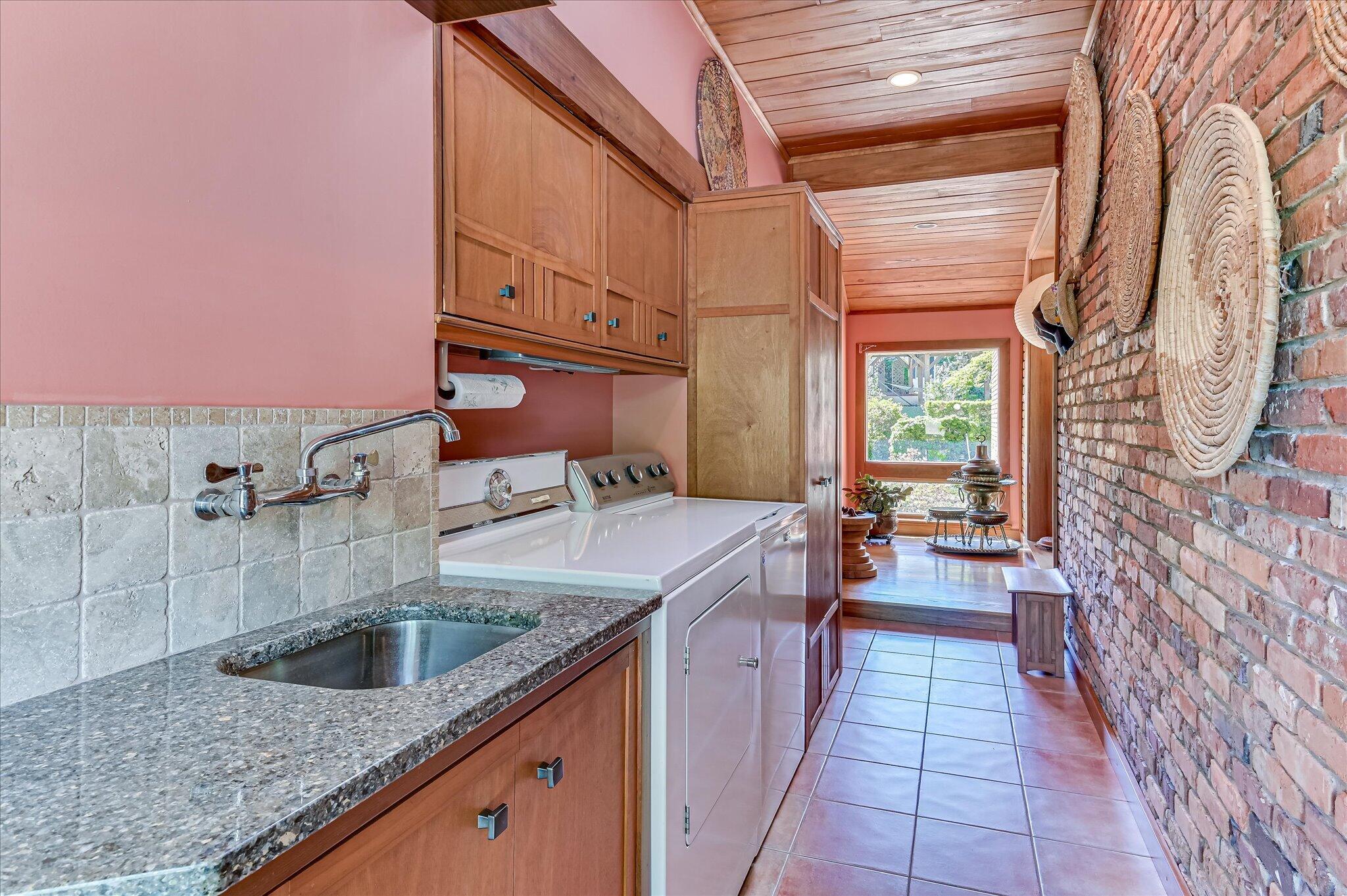 2214 Morningside Drive