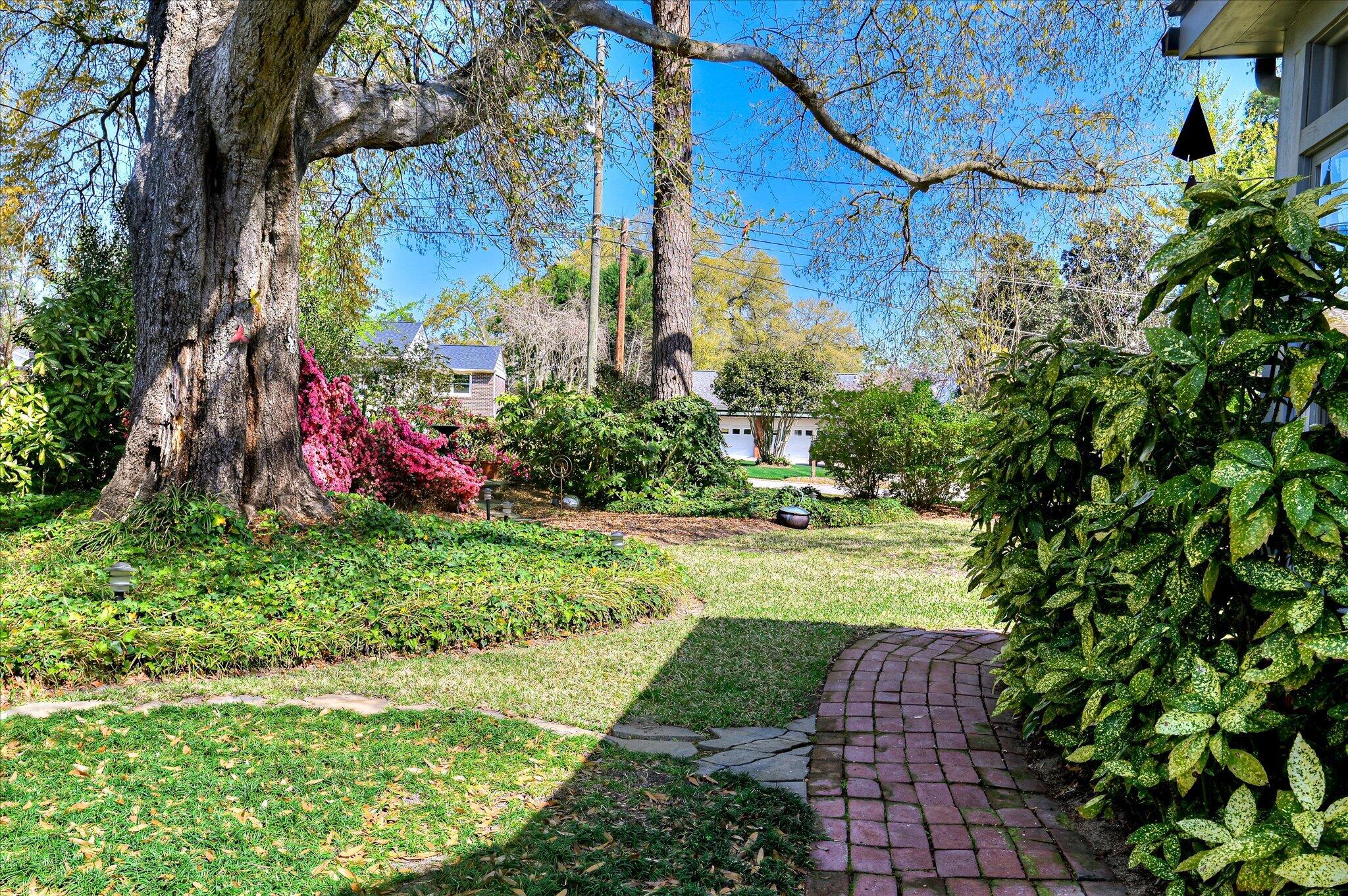 2214 Morningside Drive