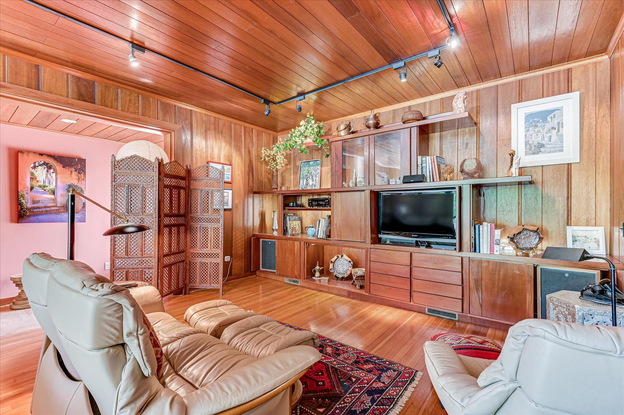 2214 Morningside Drive
