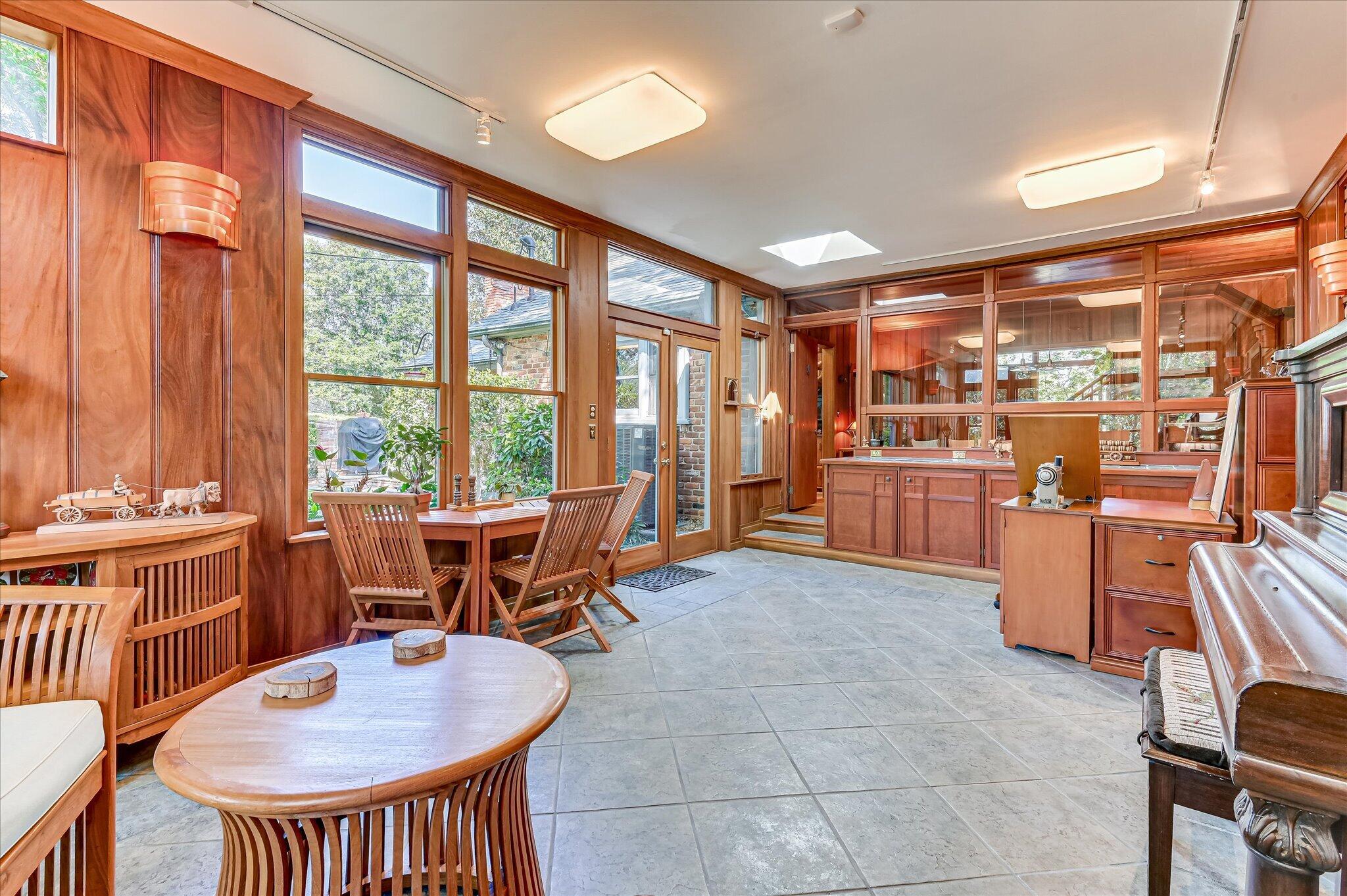 2214 Morningside Drive
