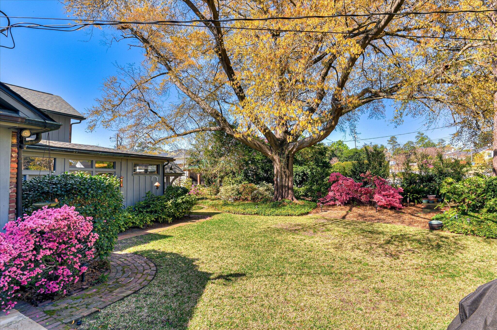 2214 Morningside Drive