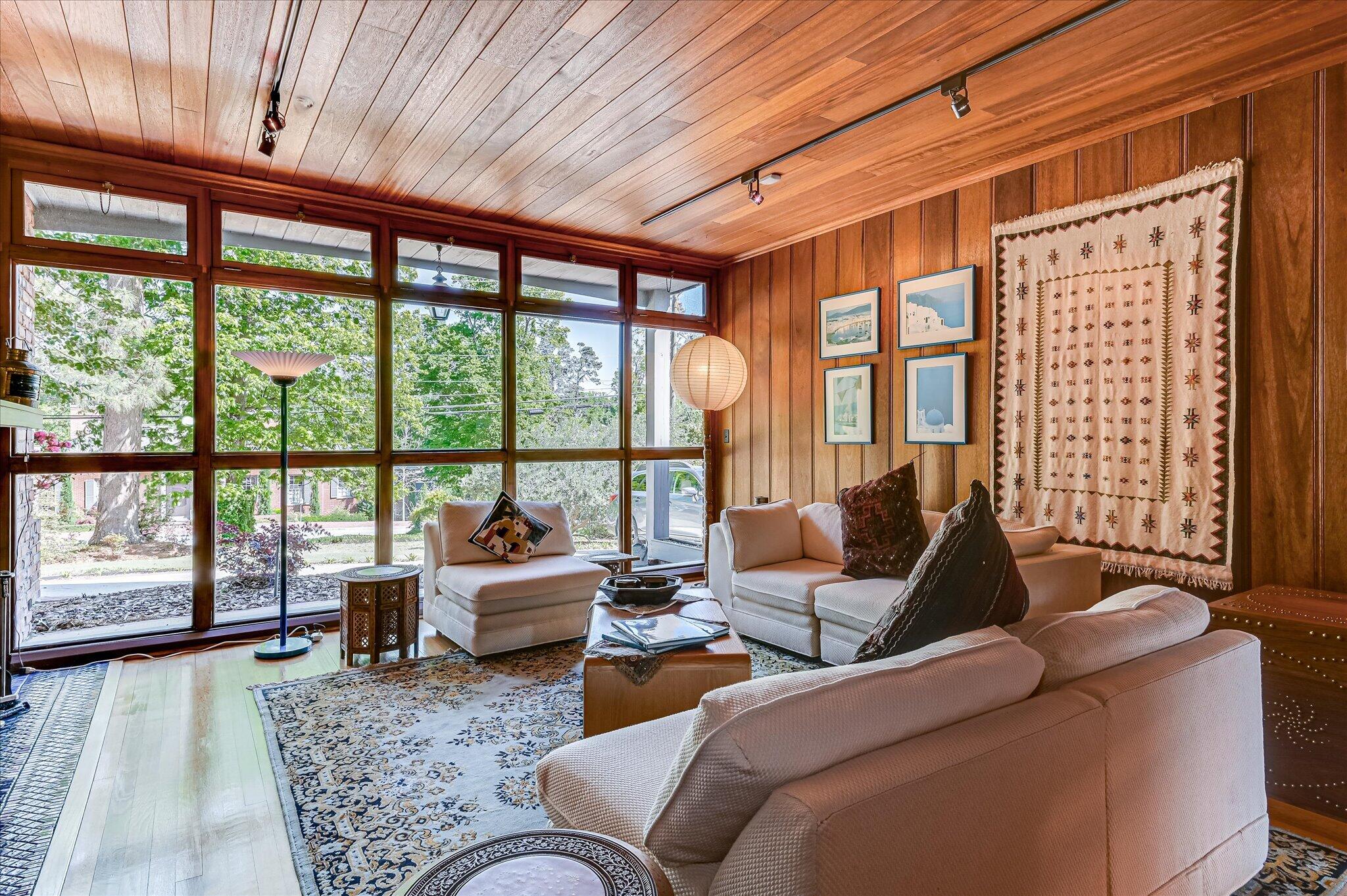 2214 Morningside Drive