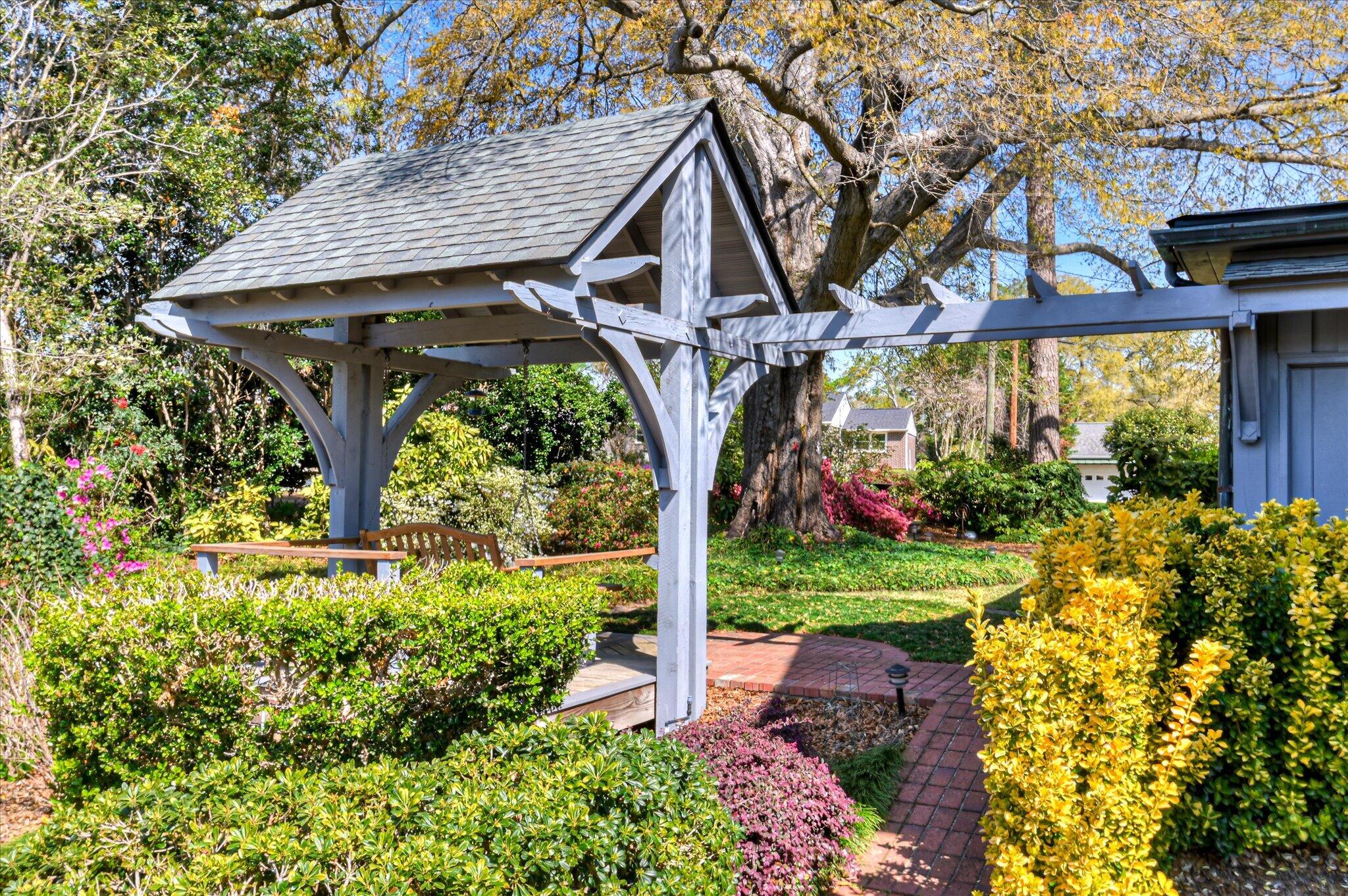 2214 Morningside Drive