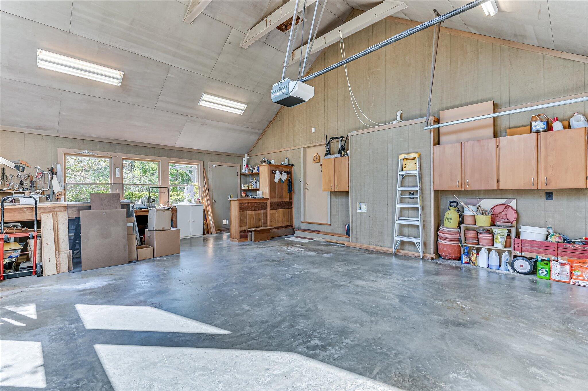 2214 Morningside Drive