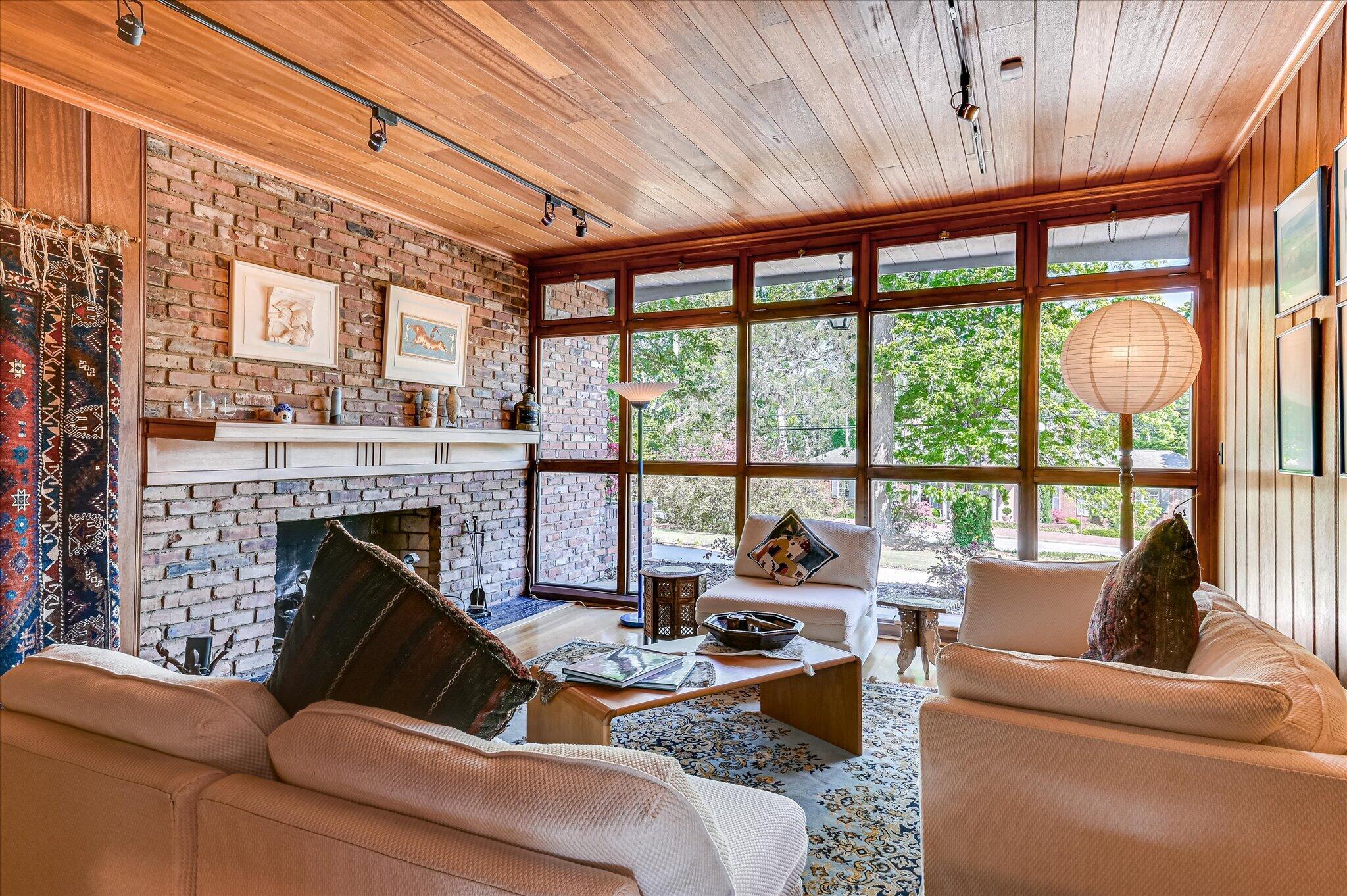 2214 Morningside Drive