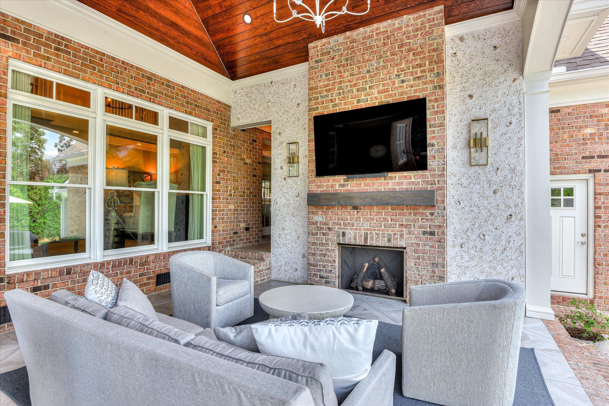 5 Orleans Place