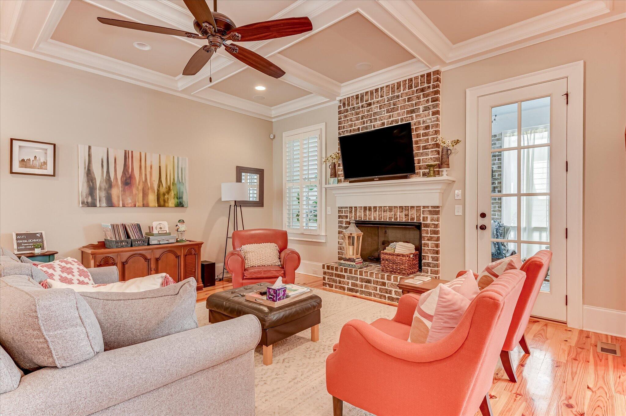 304 Hornsby Lane