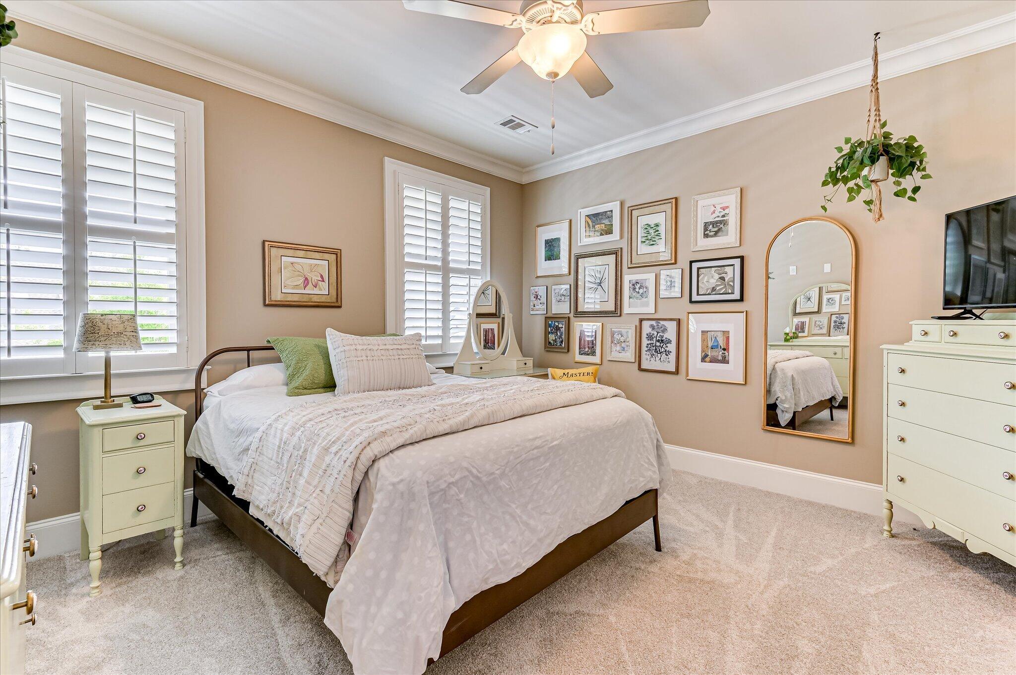 304 Hornsby Lane