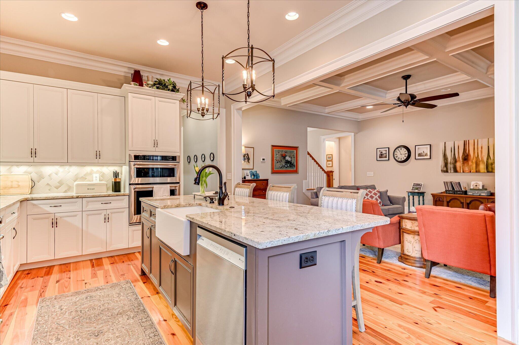 304 Hornsby Lane
